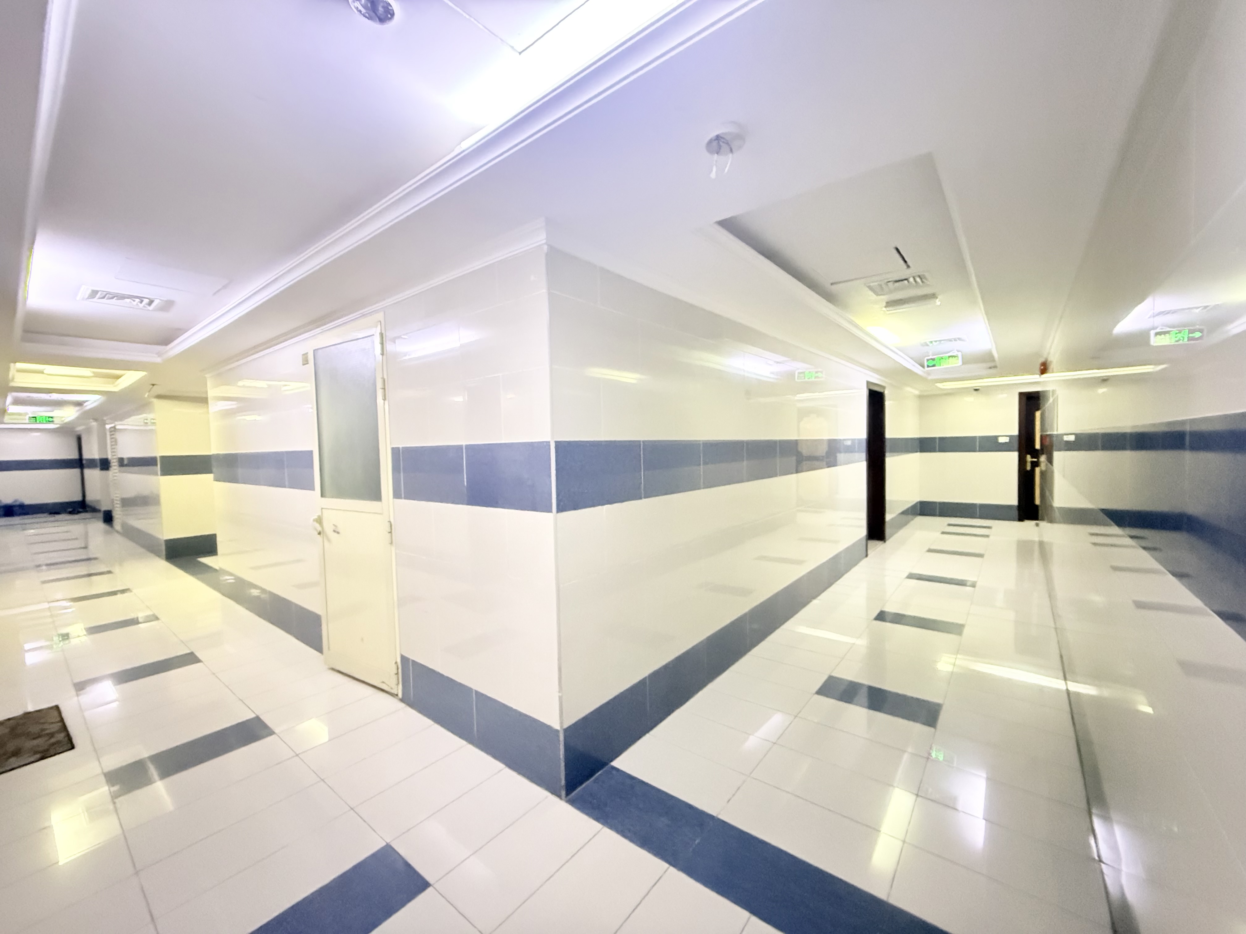 Luxury 1bhk 2 washroom need and clean close to Muwaileh park new Muwaileh