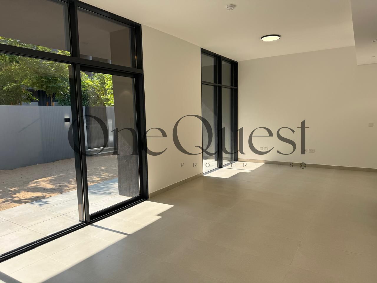 4BR+Majlis | Corner | Freehold | Single Row