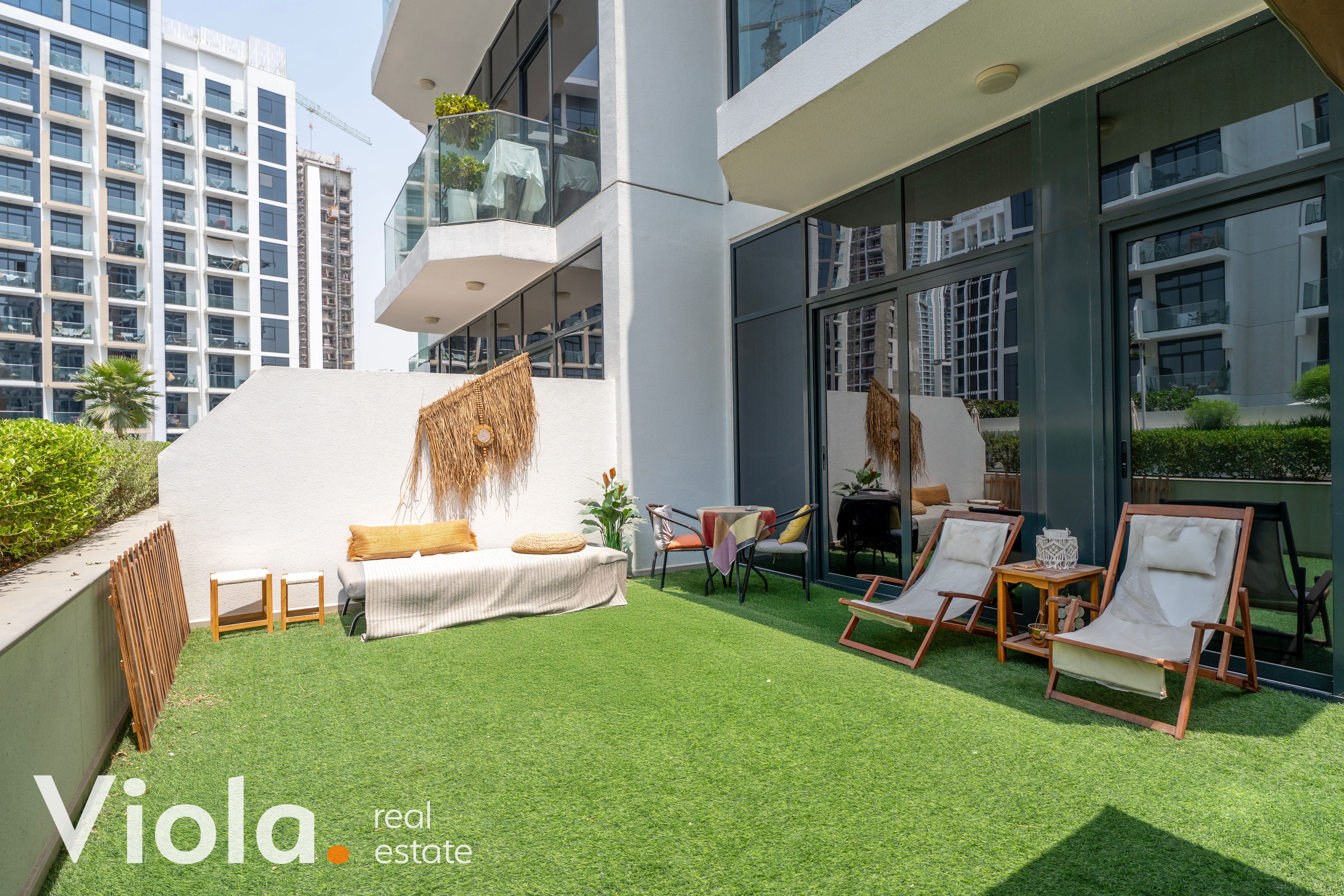 Stylish 1BR Apartment | Expansive Garden | Resort-Style Living