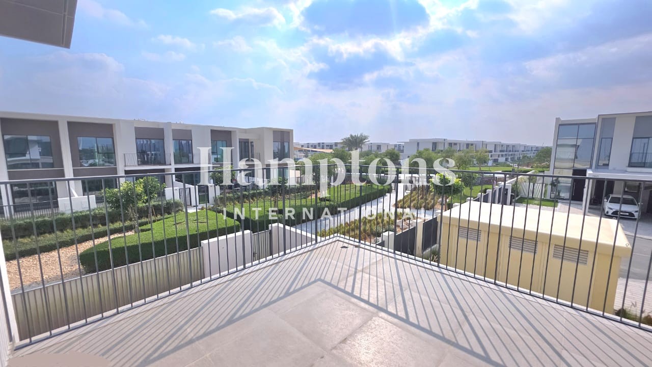 Prime Location | Single Row | Park View | Vacant