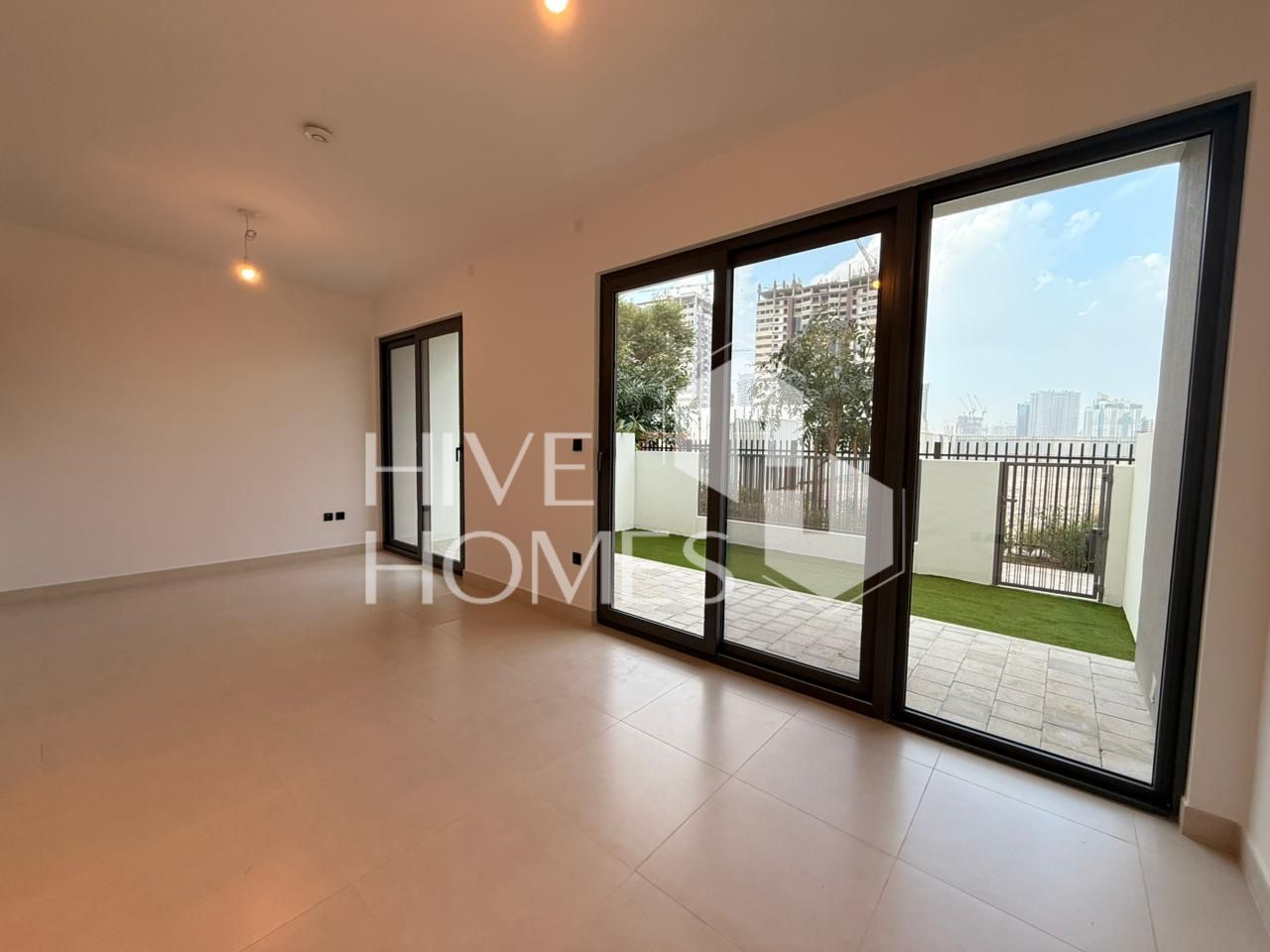 Single Row | Private Garden | Spacious Layout