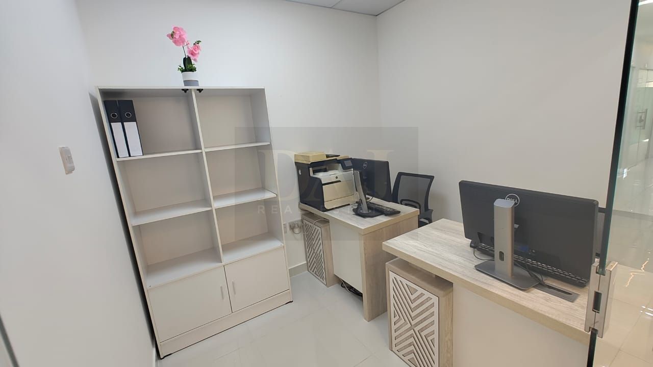 Fully Fitted Office | Direct from Owner | Near to Public Transport |