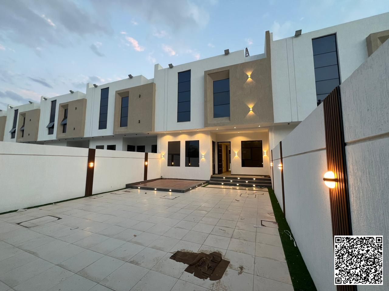 Classic Townhouse villa in Al Yasmin, 5BHK for Rent
