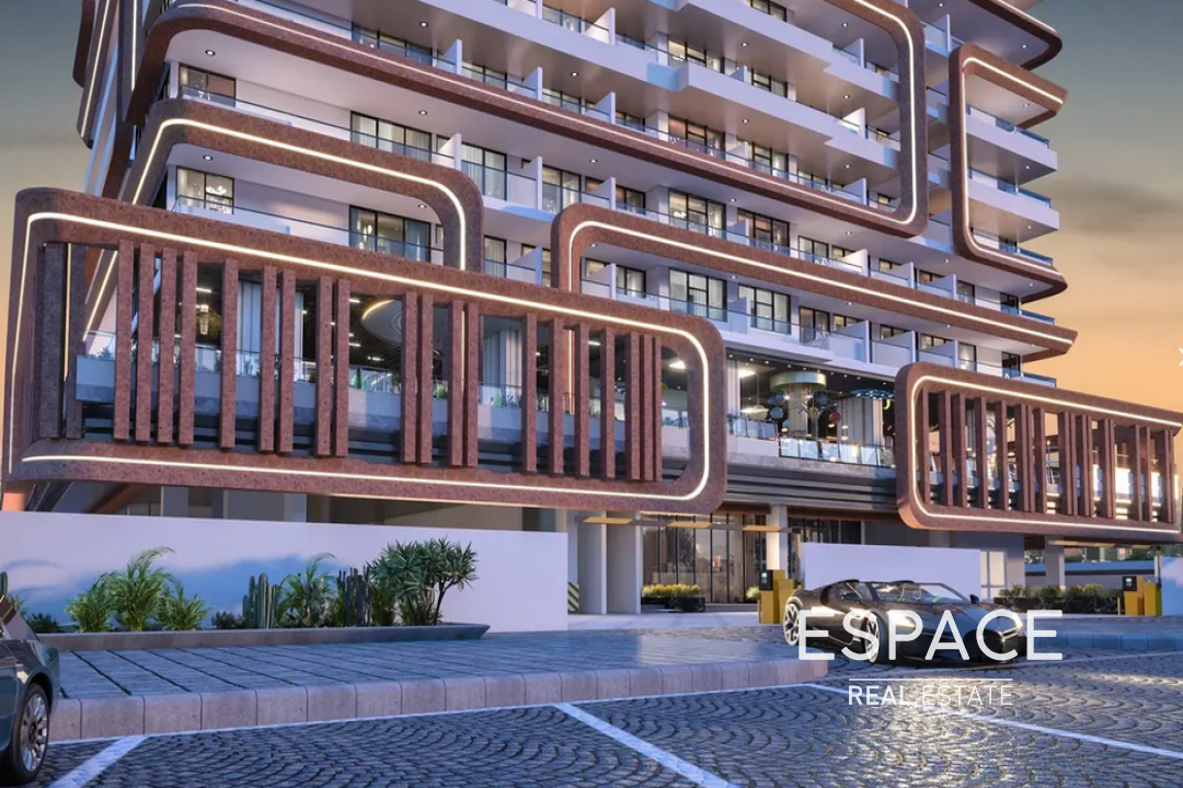 Luxury Living | Stunning Views | 3 Beds