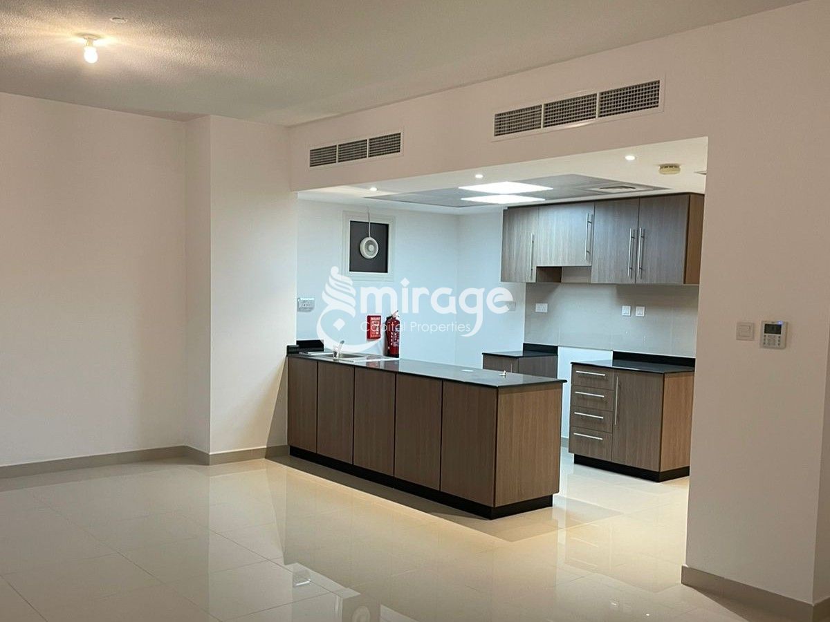 Modern Living | Spacious 3BR TH | Prime Location