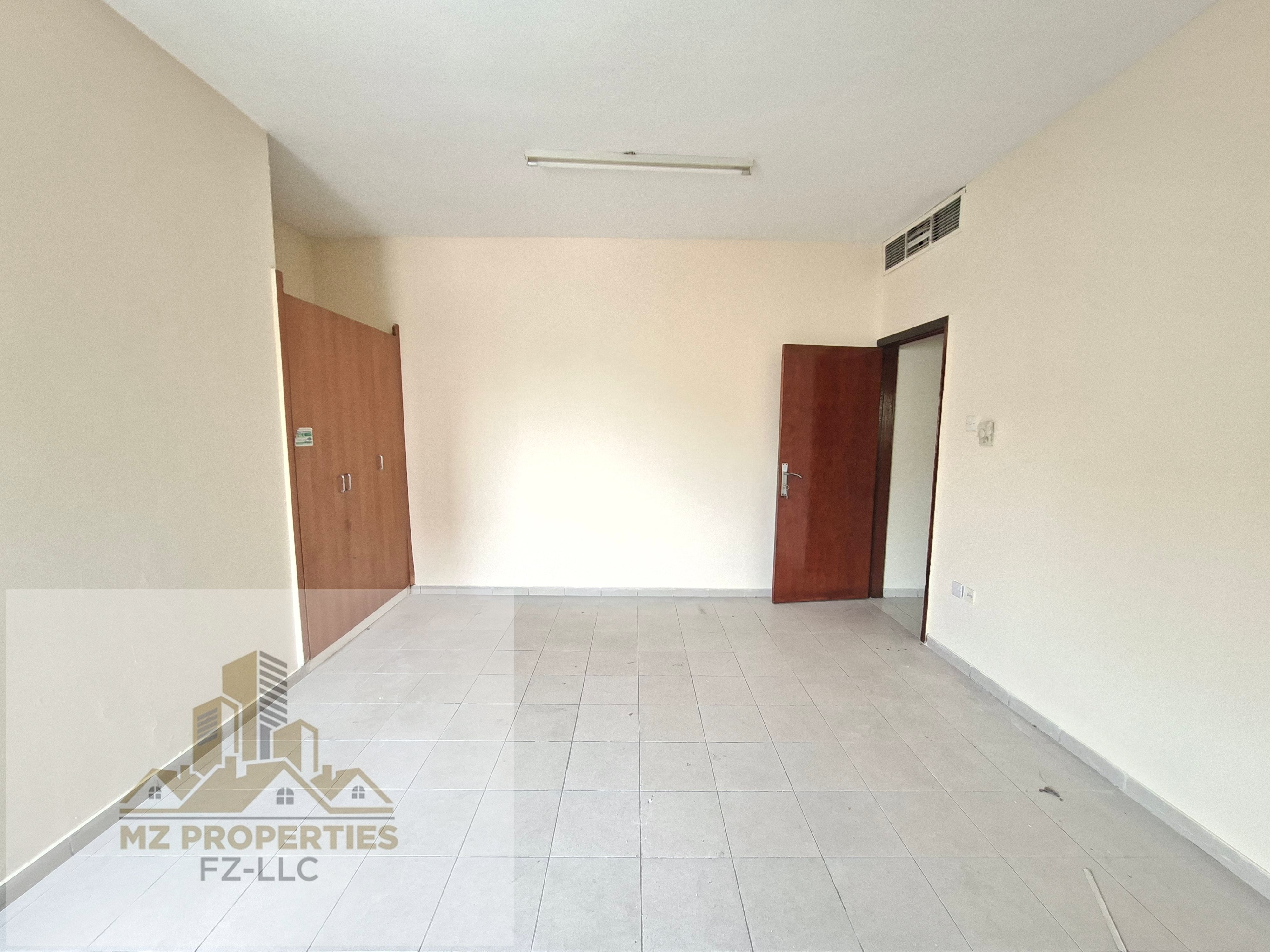 NO DEPOSIT ! SPACIOUS 2 BEDROOMS CLOSE HALL ! BALCONY ! IDEAL LOCATION ! REASONABLE PRICE ! 35999
