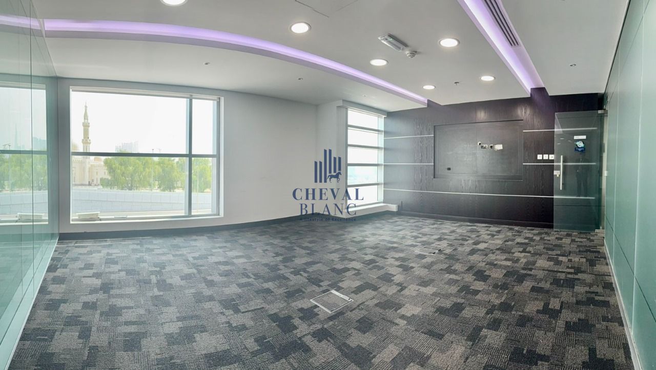 Spacious Office for Rent | Prime Location on SZR