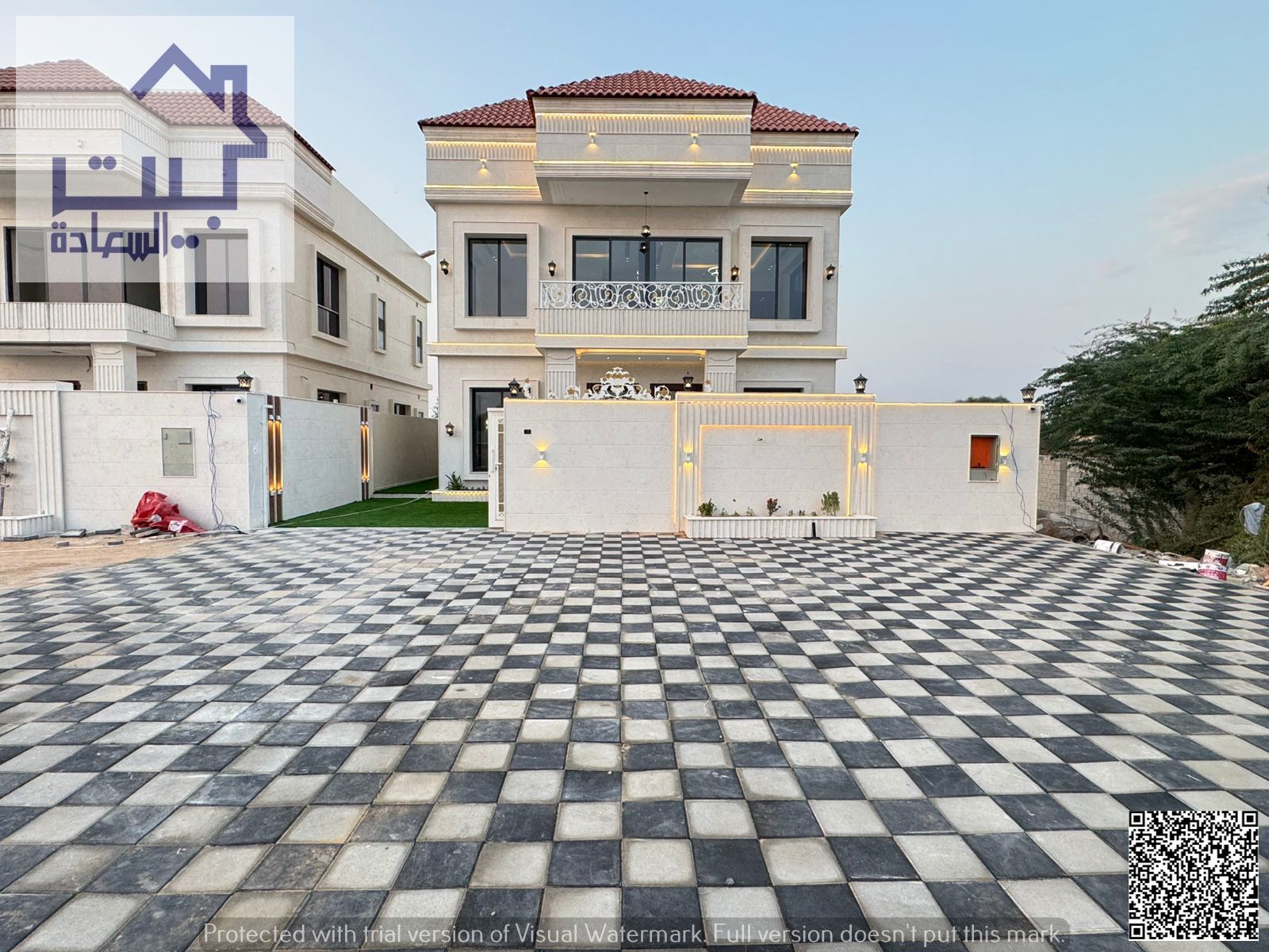 For rent : Elegant classic villa in Al Zahia, first occupant, 2 floors + roof, spacious layout, quiet prime location near services, competitive price.