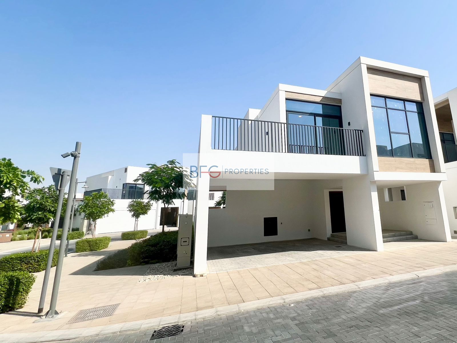 Brand New | Luxury Townhouse | Prime Location