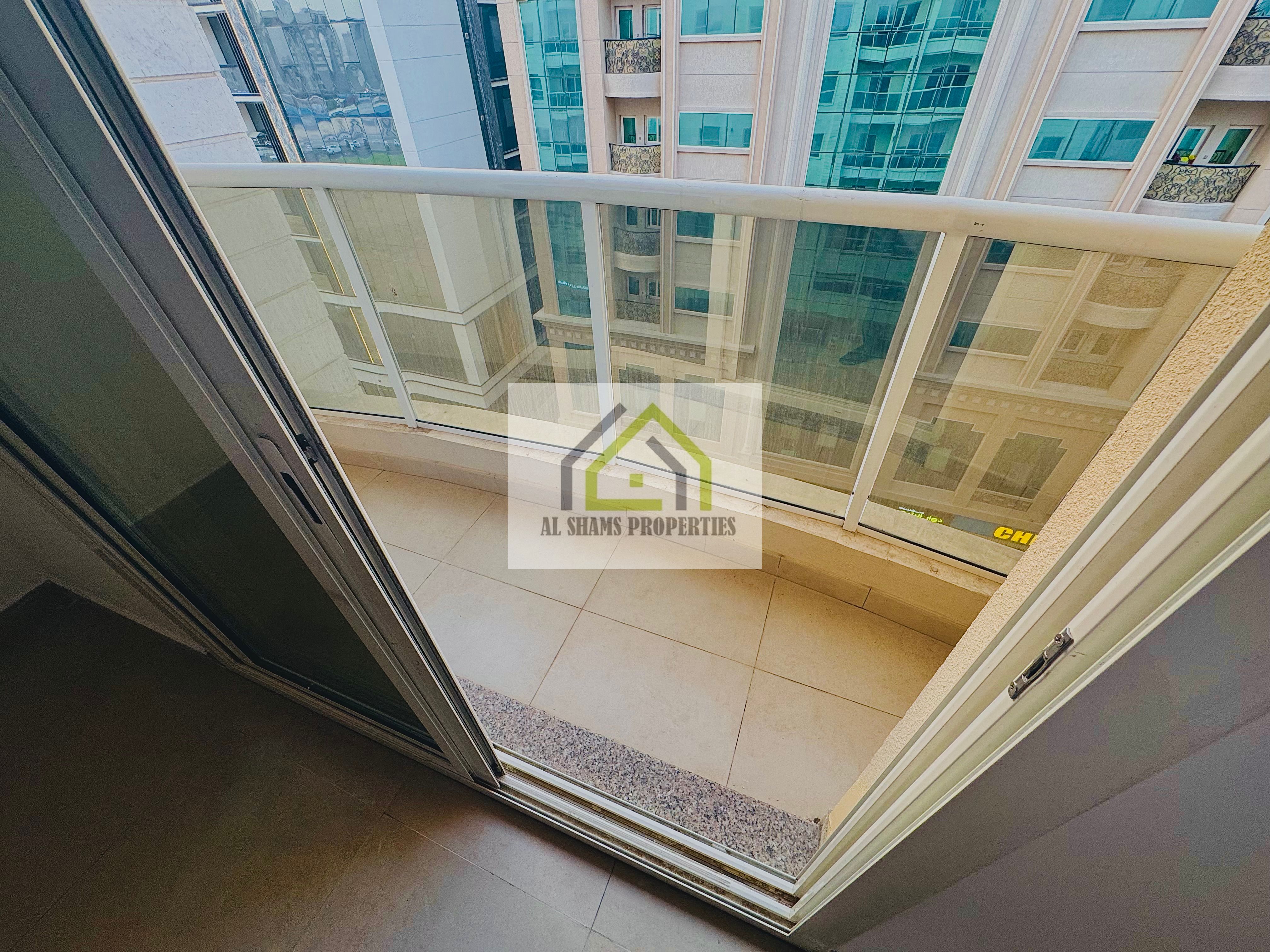 15 Days Free ! Lavish 1Bhk - 40K ! Balcony + Parking