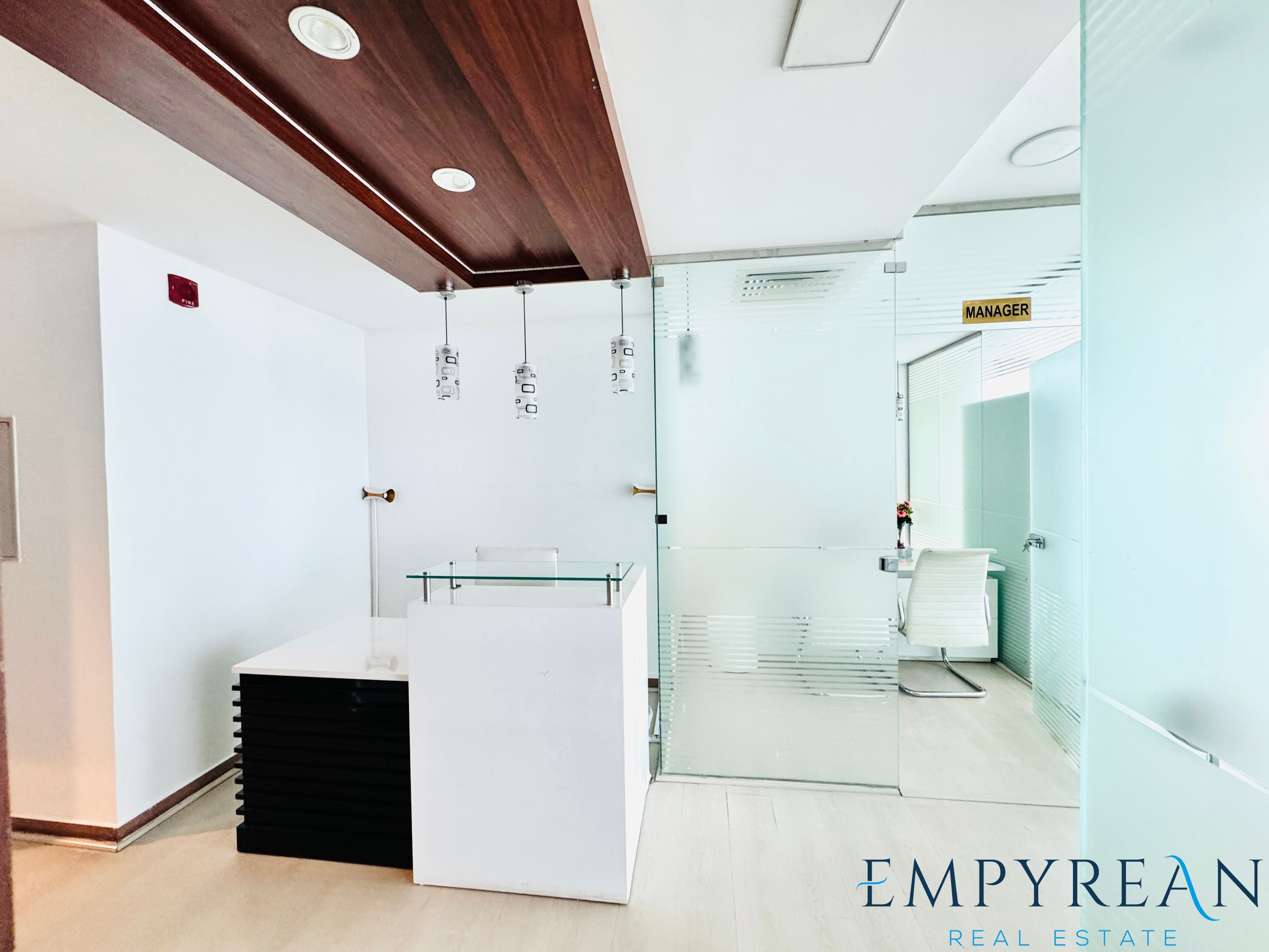 FULLY FURNISHED | CLOSE TO METRO | GLASS PARTITIONS