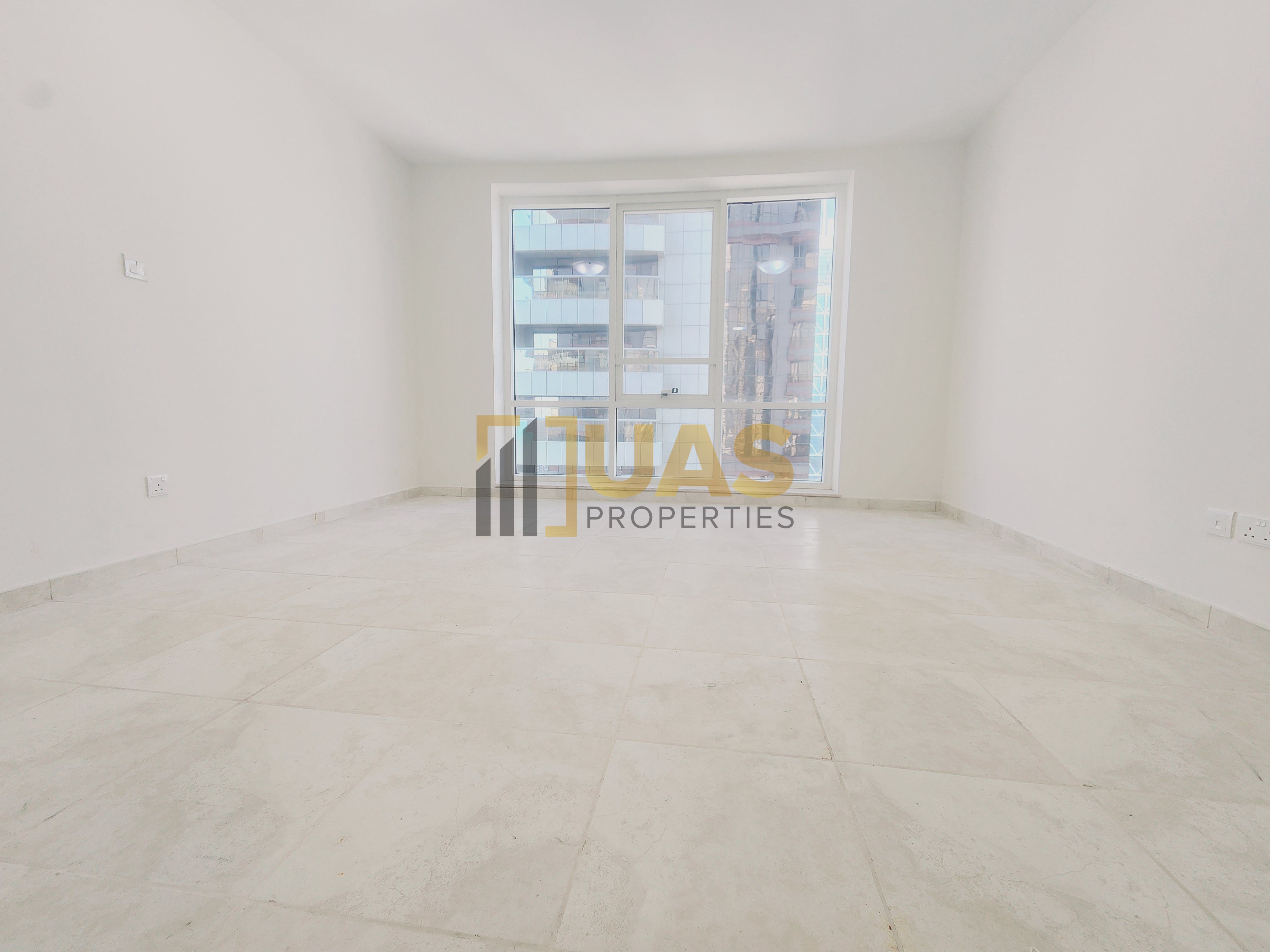 Luxury 3Bhk | With Maid&Laundry | Ready to Move