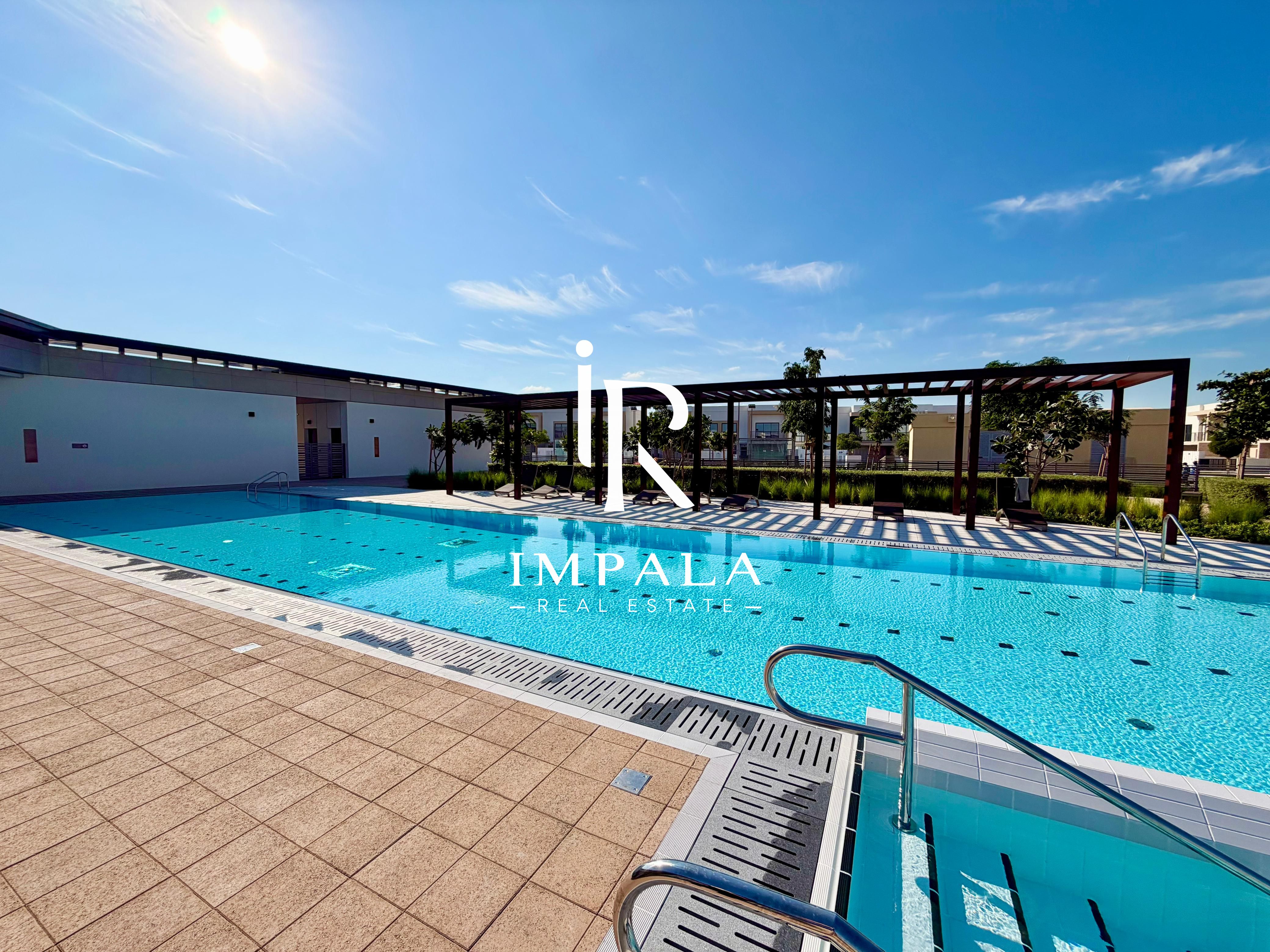 4BR | Double Row | Type XS | Prime Location