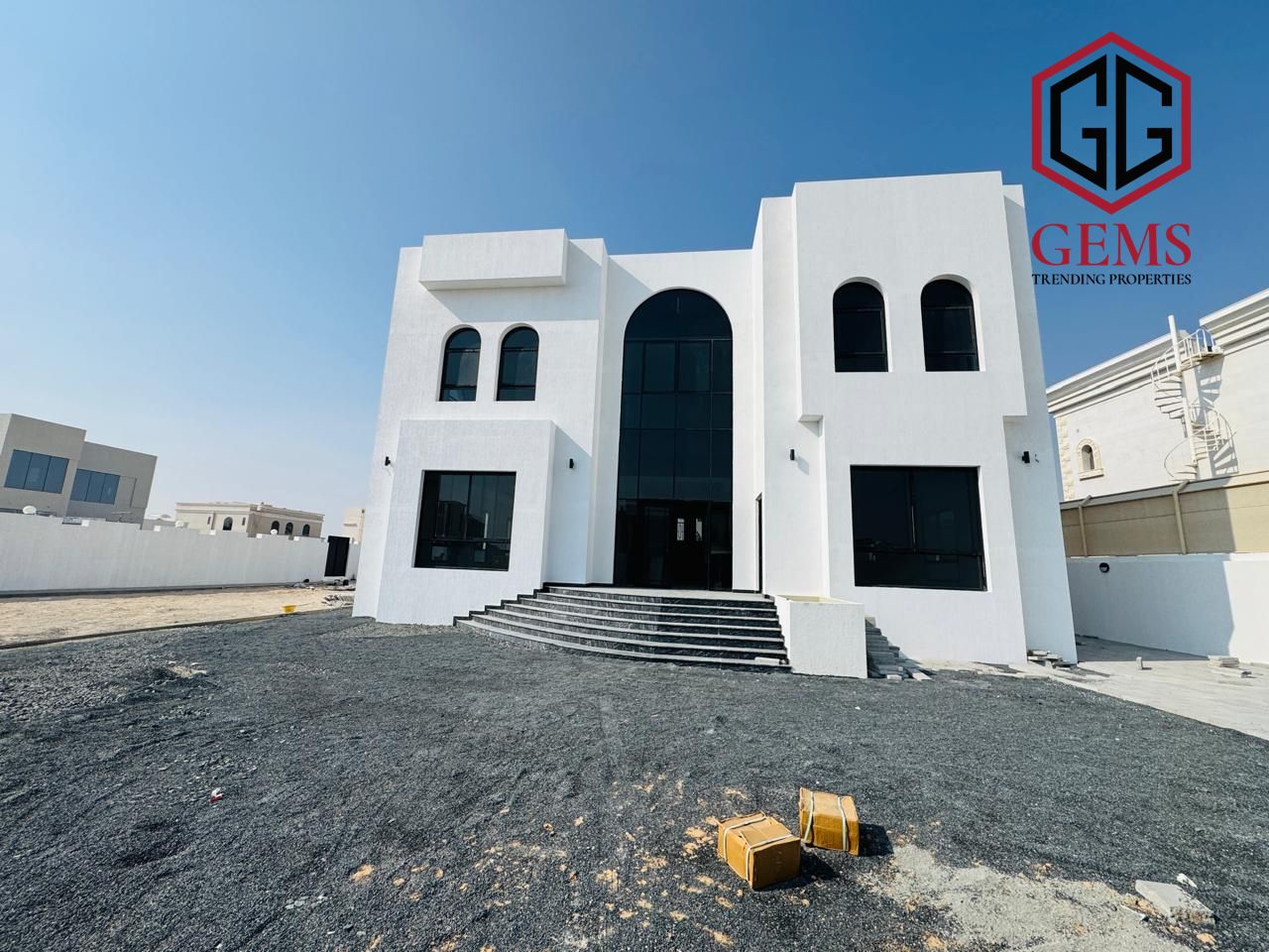 BRAND NEW | MODERN VILLA | SERVANT BLOCK | GARDEN