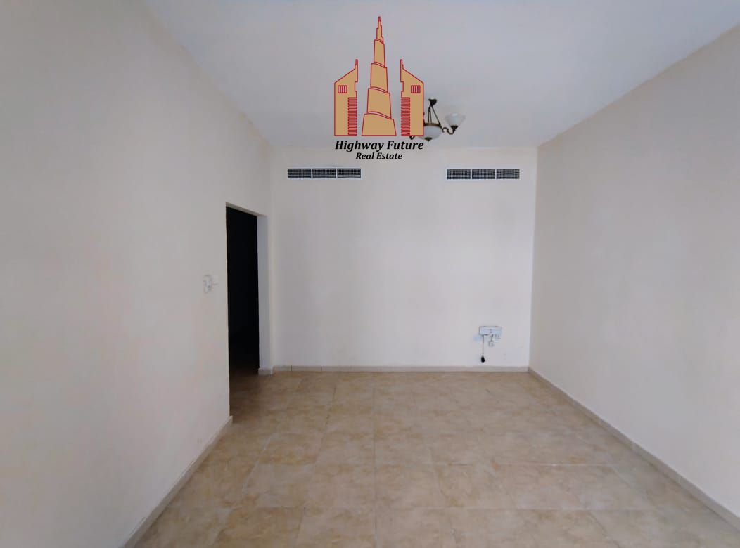 Spacious 2BHk apartment with wardrobes & Balcony near to Mega Mall