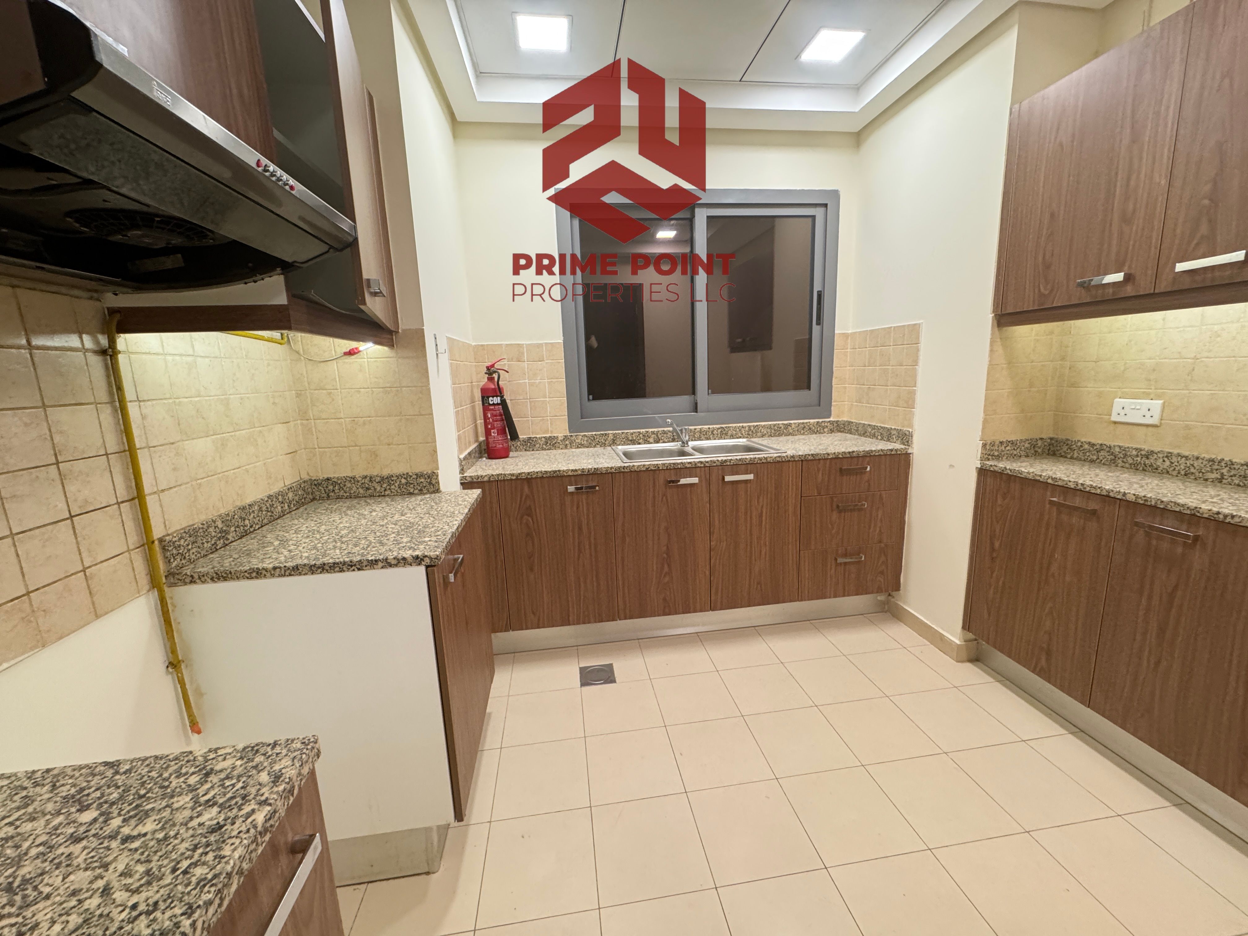 Spacious 1BHK | 968Sqft | Double Balcony | Rented