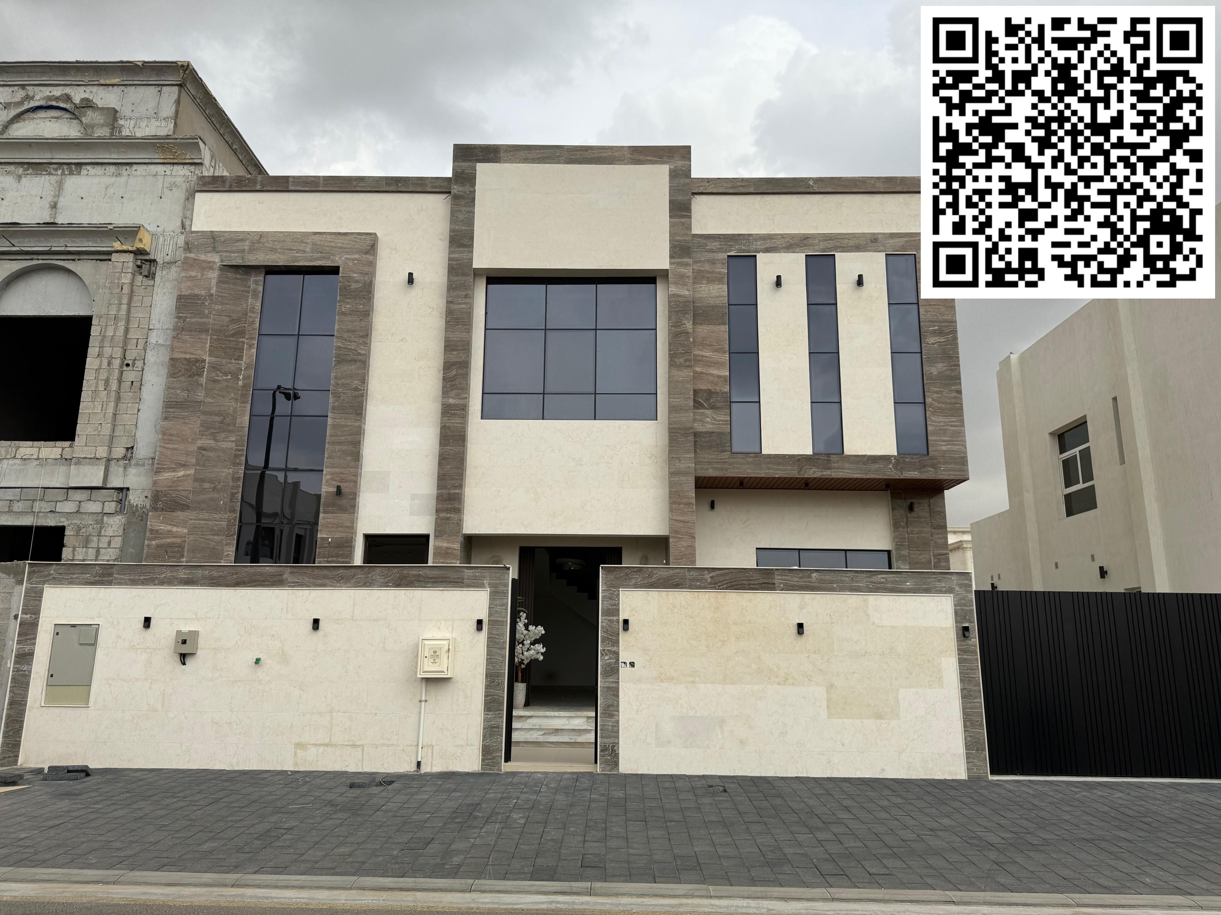 Luxury Family Villa for Sale Near Al Hooshi Bridge – Luxurious Finishes and a Quiet Location in Al Badi’ Suburb / Sharjah
