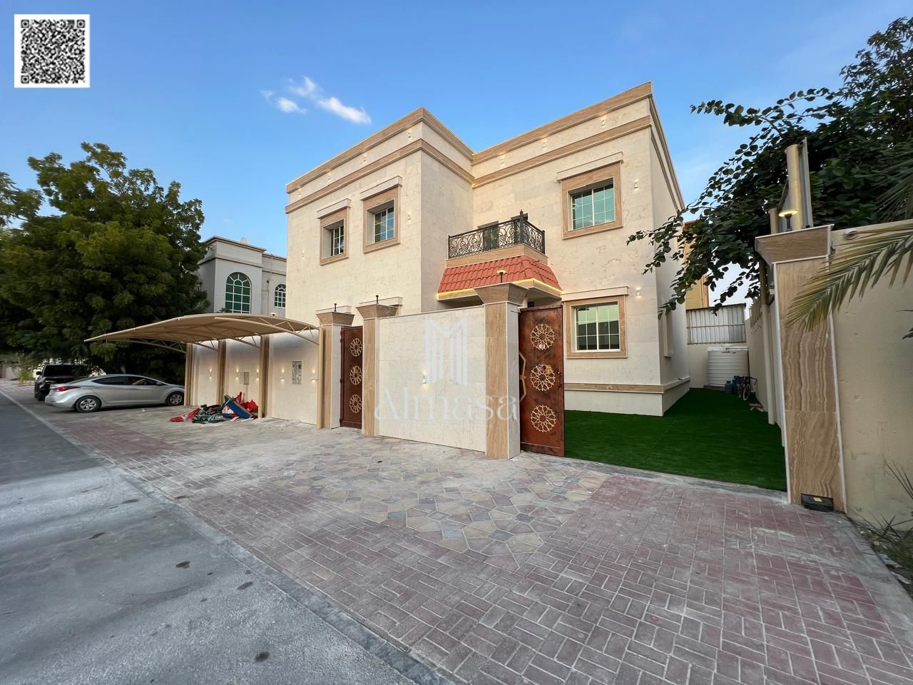 Villa in Al Rawda, Ajman, next to the mosque, near the Saudi German Hospital, includes all services: electricity, water, and air conditioning.