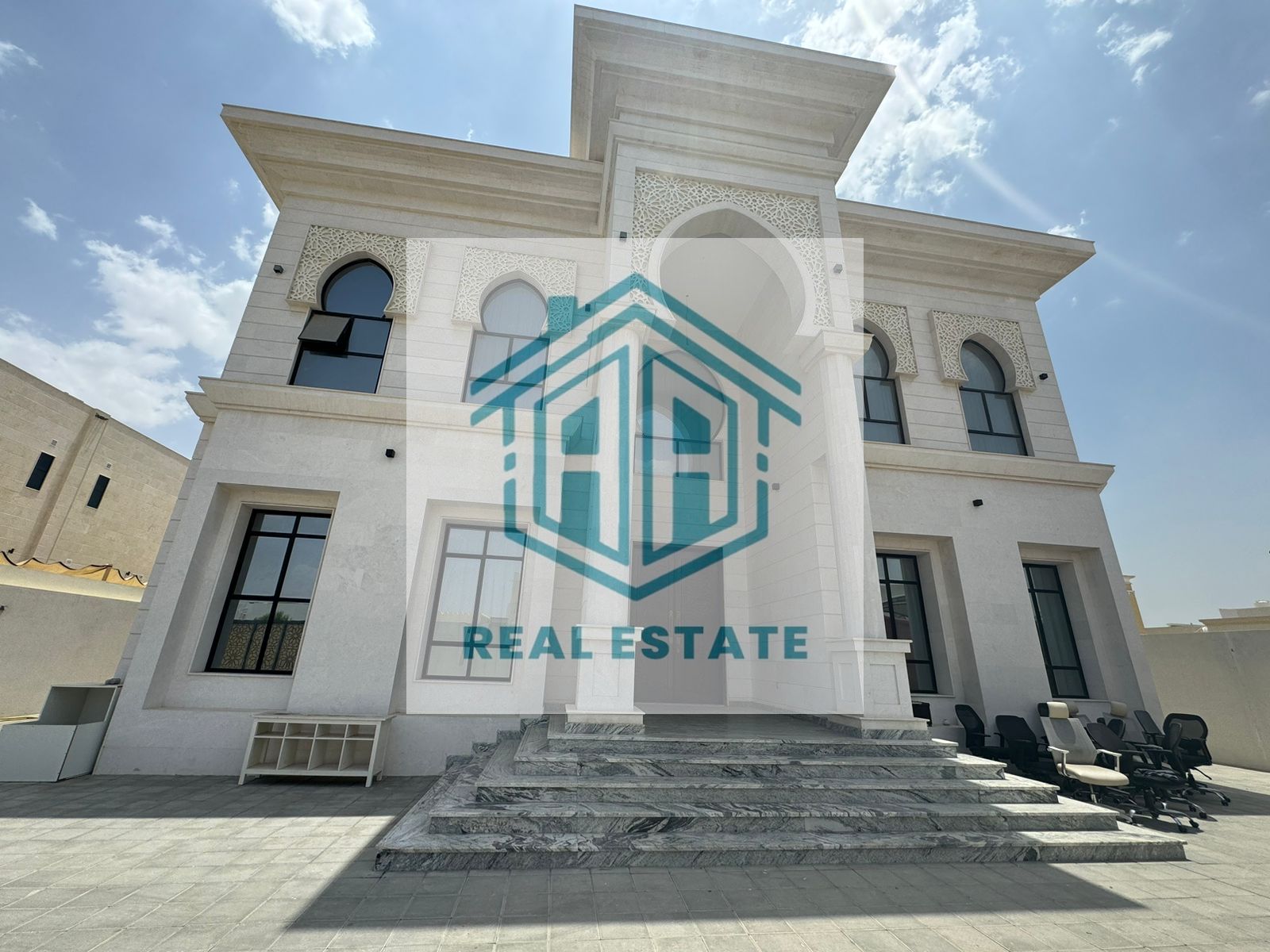 Brand New | Huge independent Villa | WADI ALAMARDI / HOT PRICE