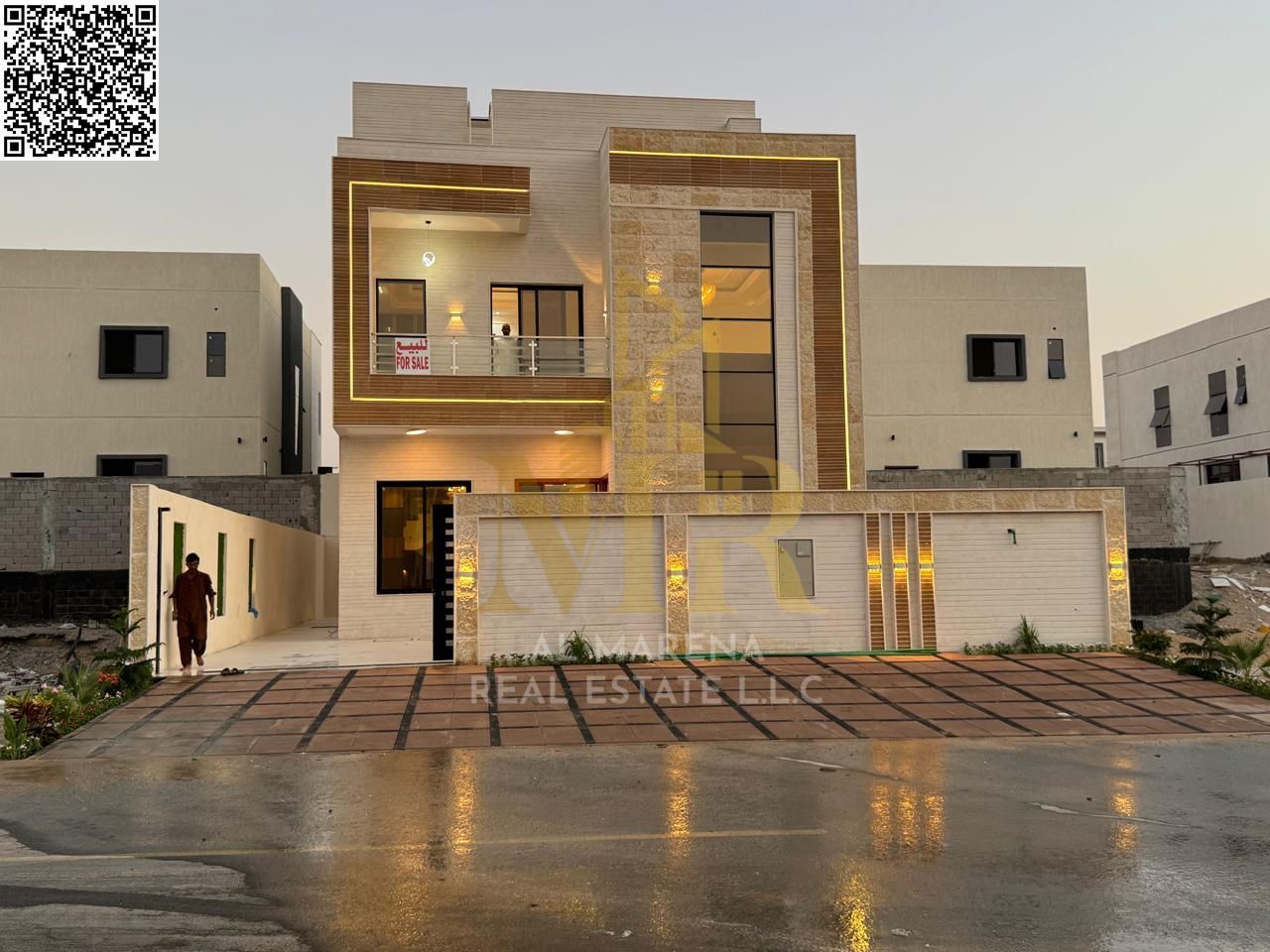 Hurry and reserve your turnkey villa, including registration fees. Freehold ownership for all nationalities. For sale: Two-story villa with a large c