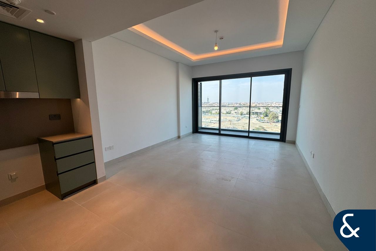 Unfurnished | Vacant | Brand New