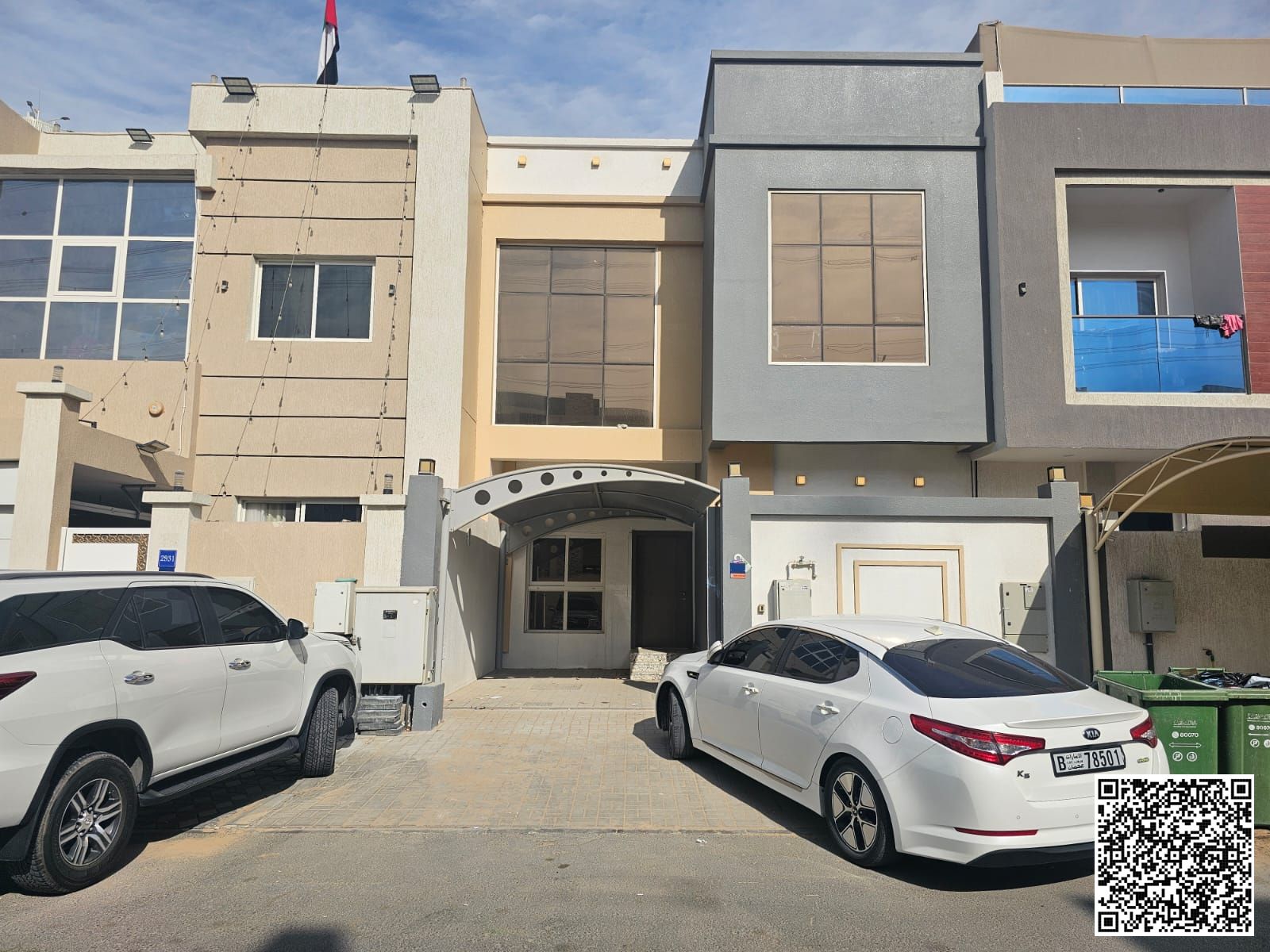 5 Bedroom Townhouse for Rent – Al Yasmeen