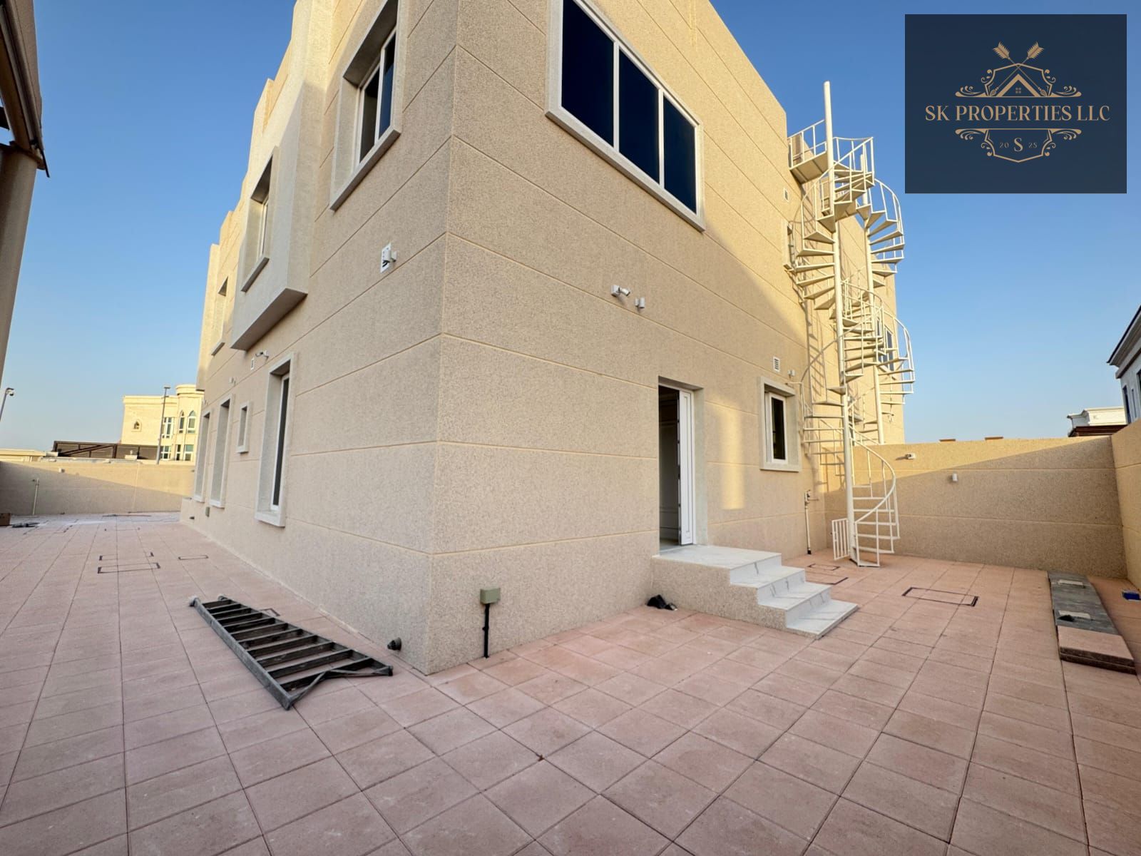 Spacious Villa | Ready to Move | With Majlis