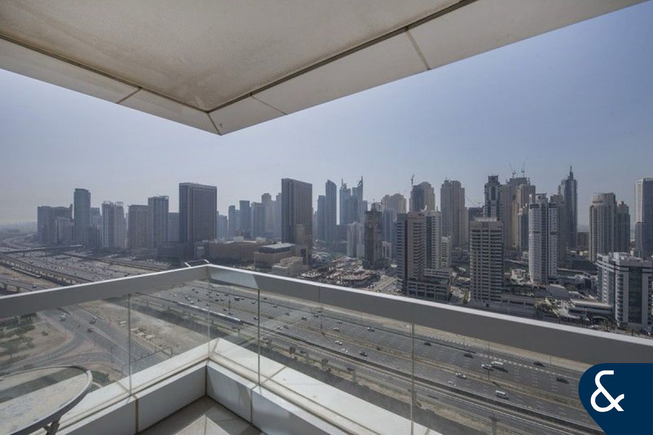 Skyline View | Furnished | Large Balcony