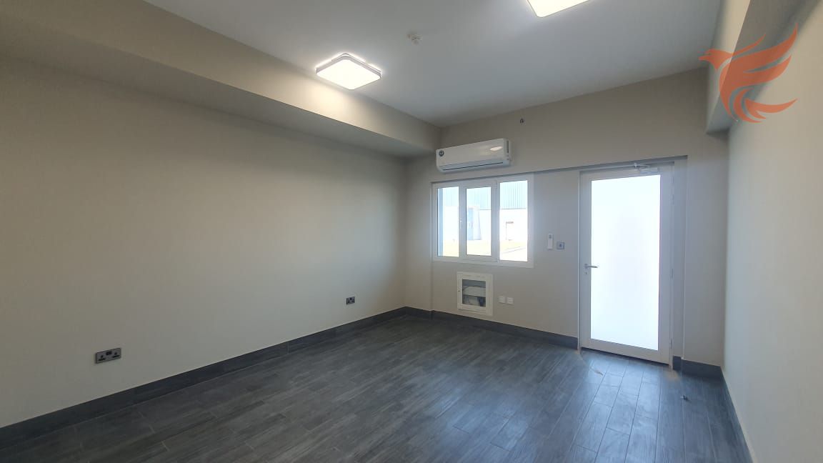 25 rooms staff | Full floor| Inside Hamra freezone