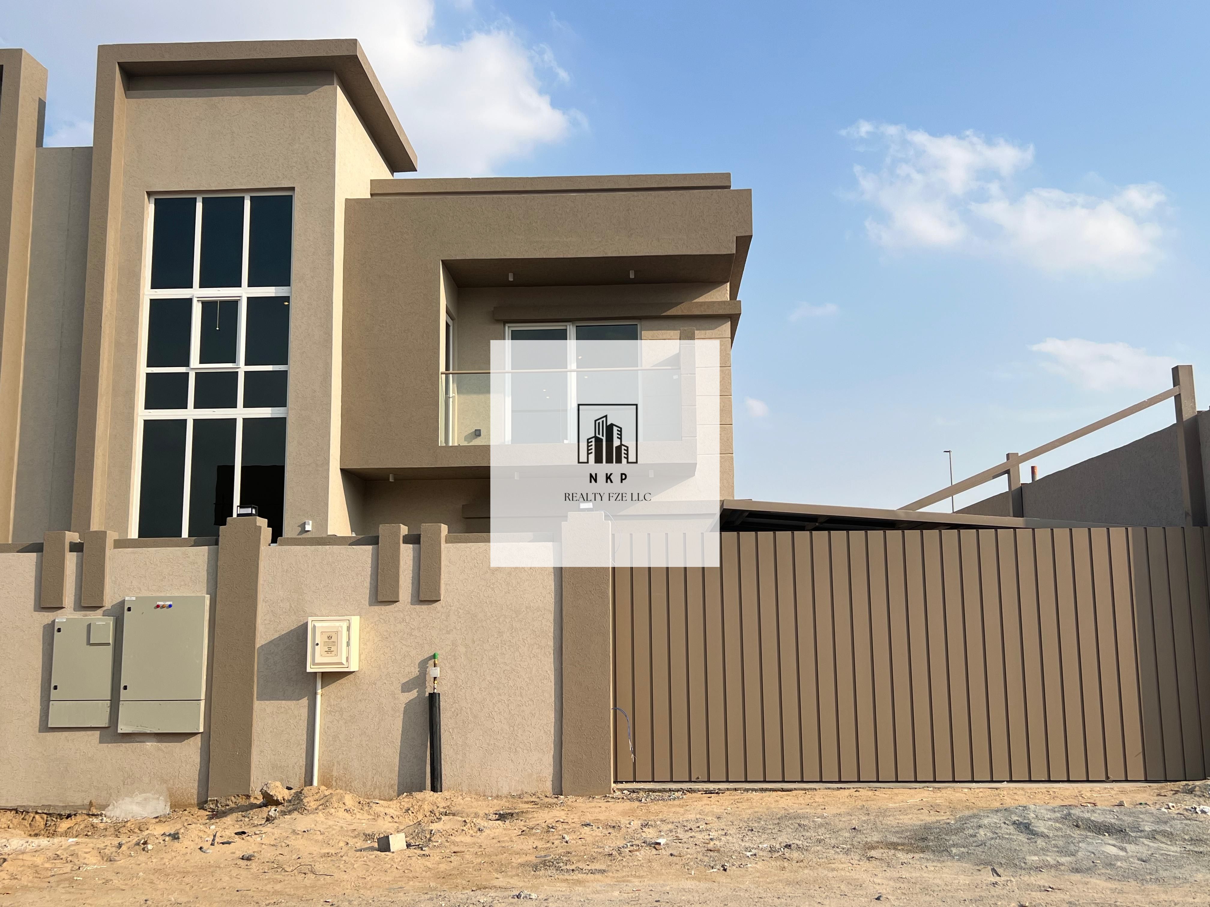 Spacious luxurious brand new 4 bedrooms villa all master rooms with maid room