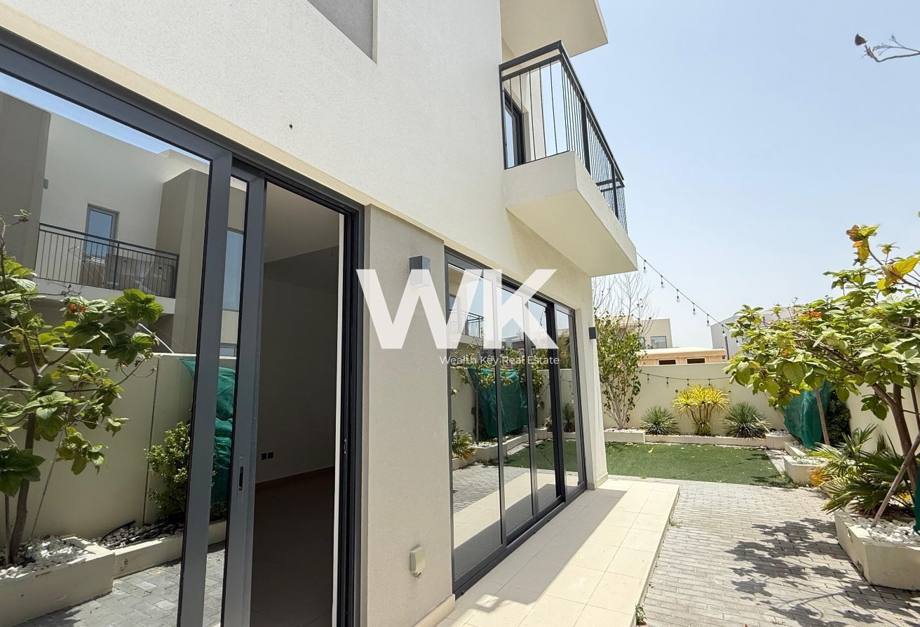 Corner Unit |4BR plus Maid| Ready To Movein