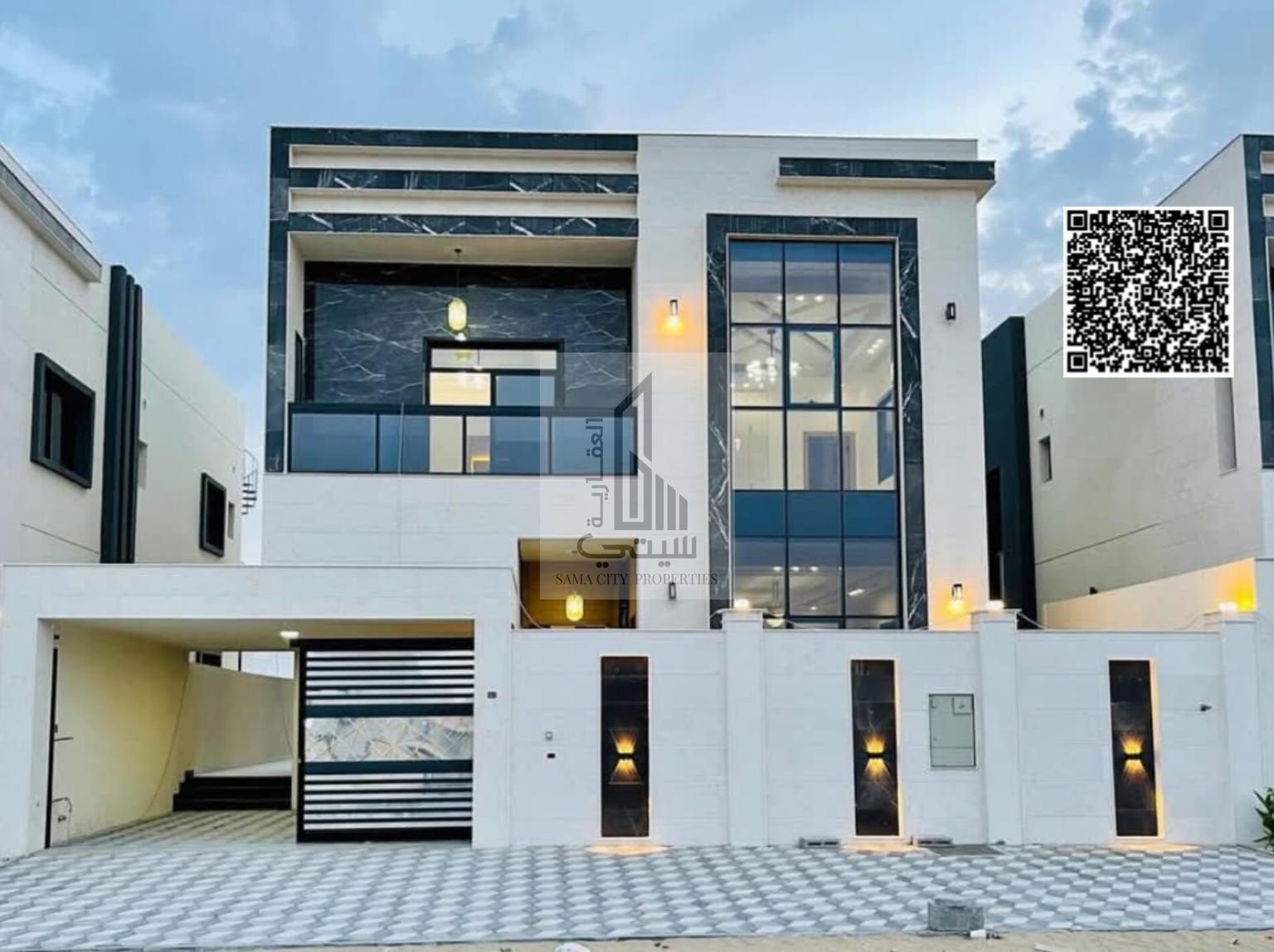A villa on the main street, ready to move in, in one of Ajman's most prestigious areas. Freehold ownership for all nationalities at a special price.