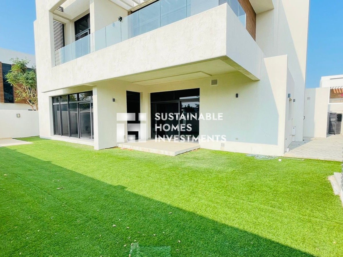 Upcoming l Landscaped l Spacious 4BRV