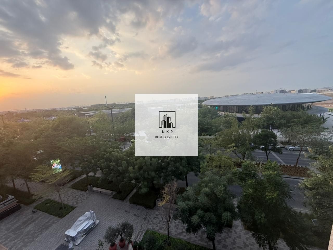 Spacious luxurious 2bhk apartment with balcony semi closed kitchen