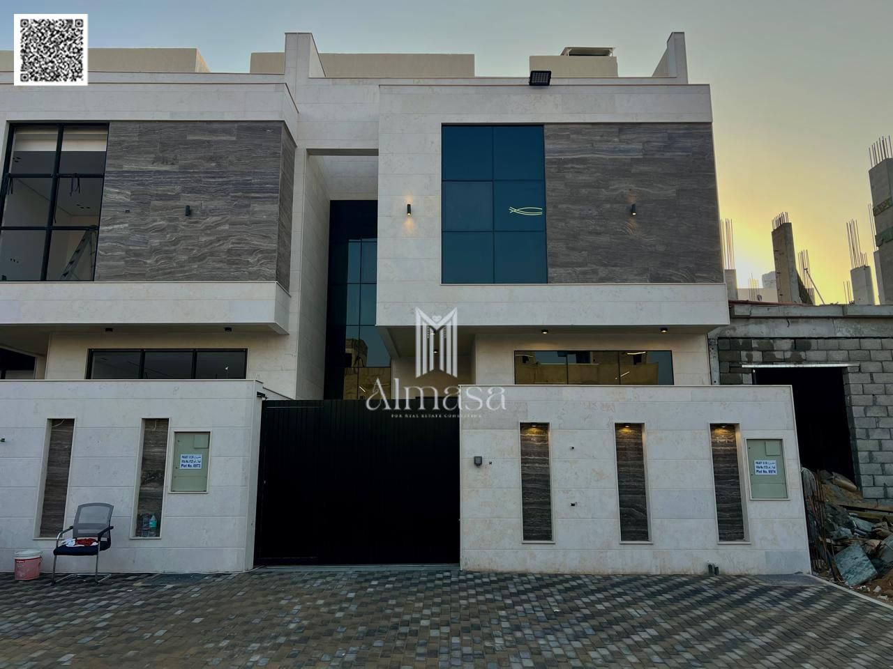 Two floors with a roof terrace, European design, high-end finishing, registration and ownership fees included, close to Sheikh Mohammed Bin Zayed Road