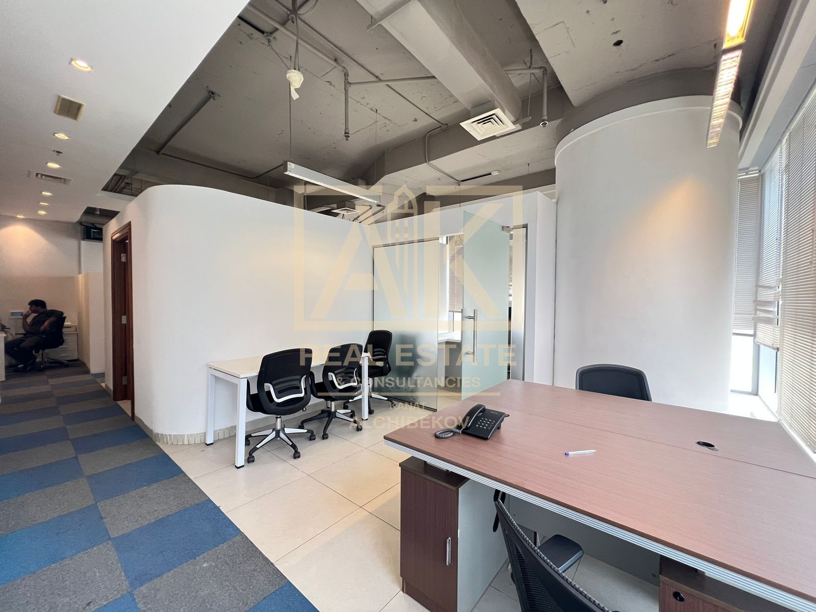 Canal View | Furnished Fitted | Vacant