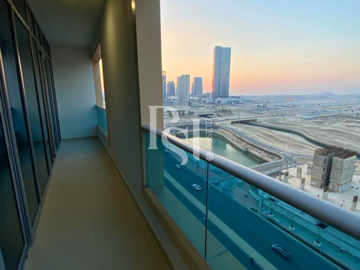 Fully Furnished | Balcony | Ready to Move