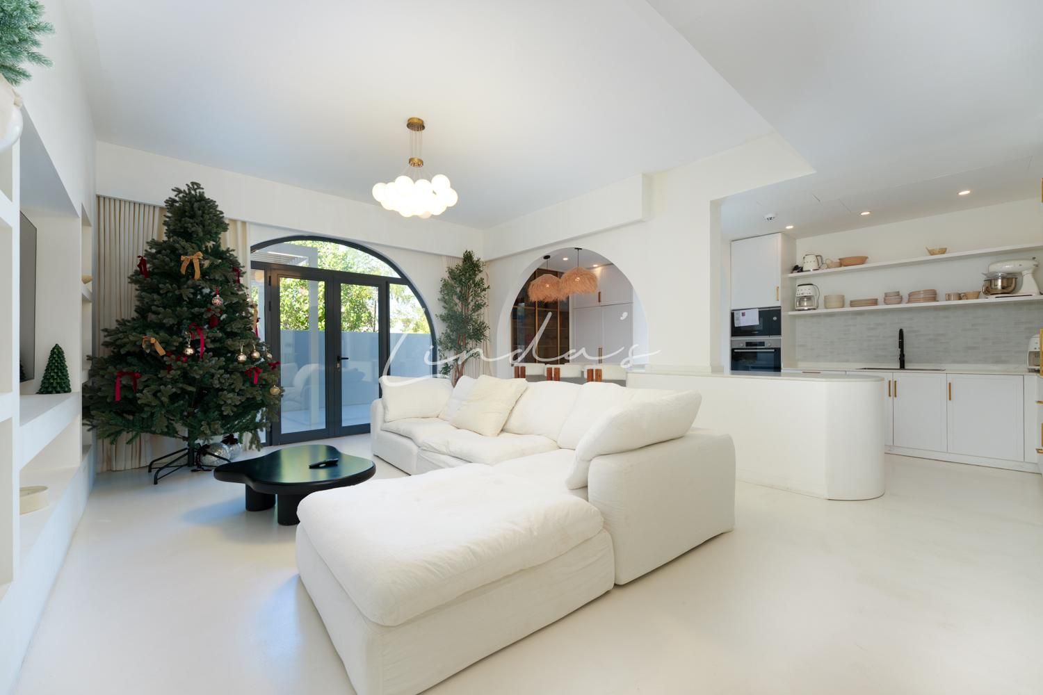 Upgraded | Private pool | 4br+maid | Big plot