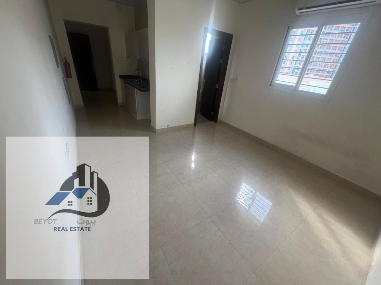 Studio for Rent in Ajman – Al Nuaimiya 1 Prime location opposite Al Hikma School A well-maintained and spacious studio is available for rent, sui