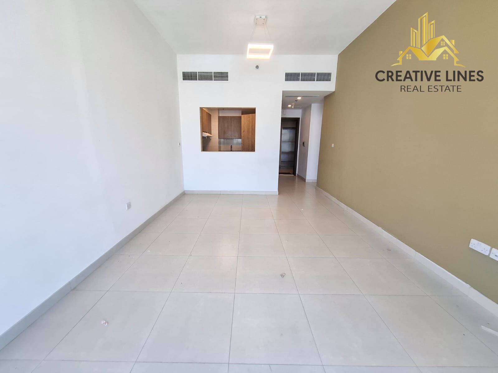 Peaceful 2BHK Near Pond Park in a Prime Neighborhood