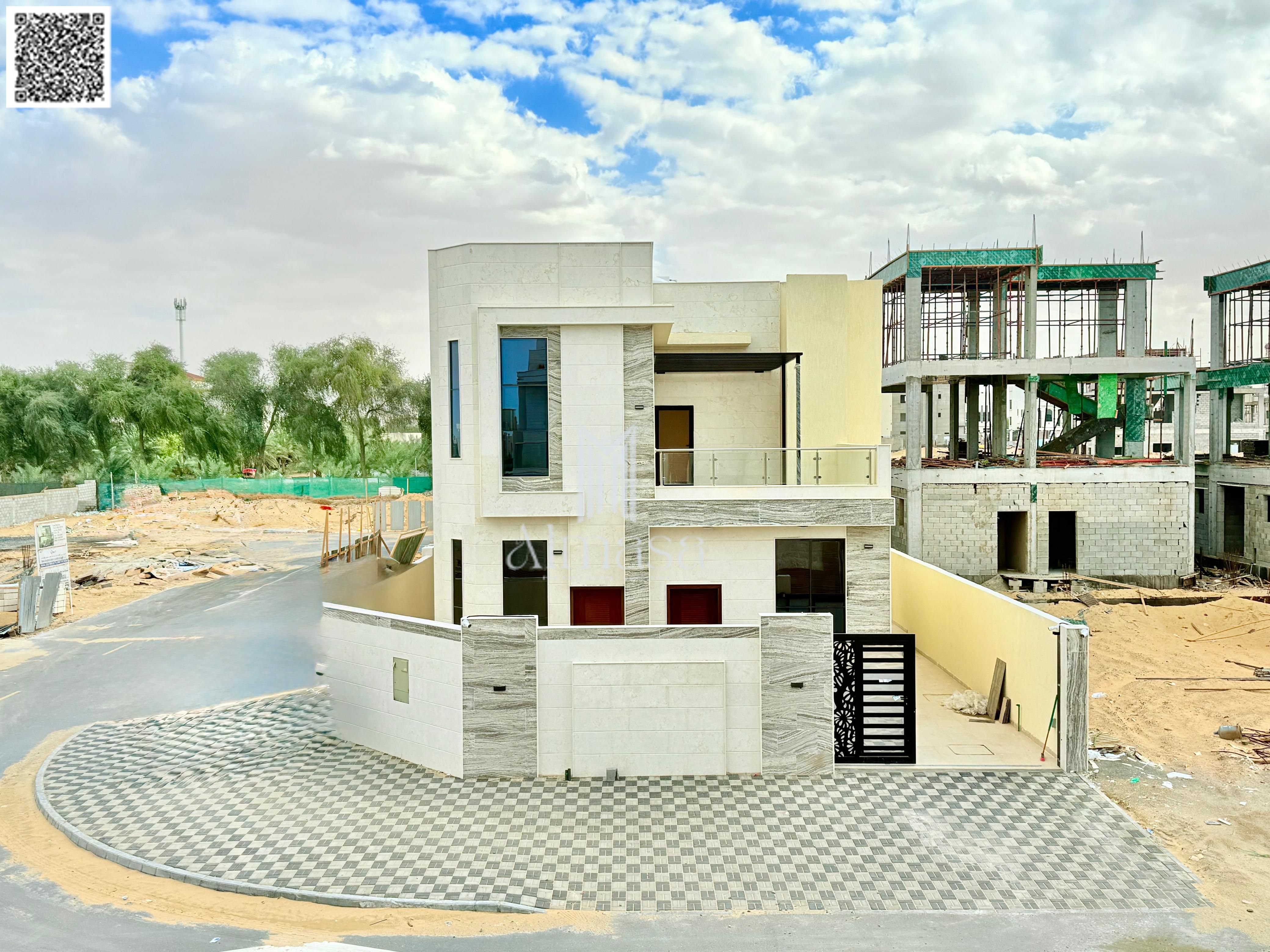 For Sale: Luxury corner villa in a prime location, including registration and ownership fees, in Heliopolis 2 - elegant design and ideal location