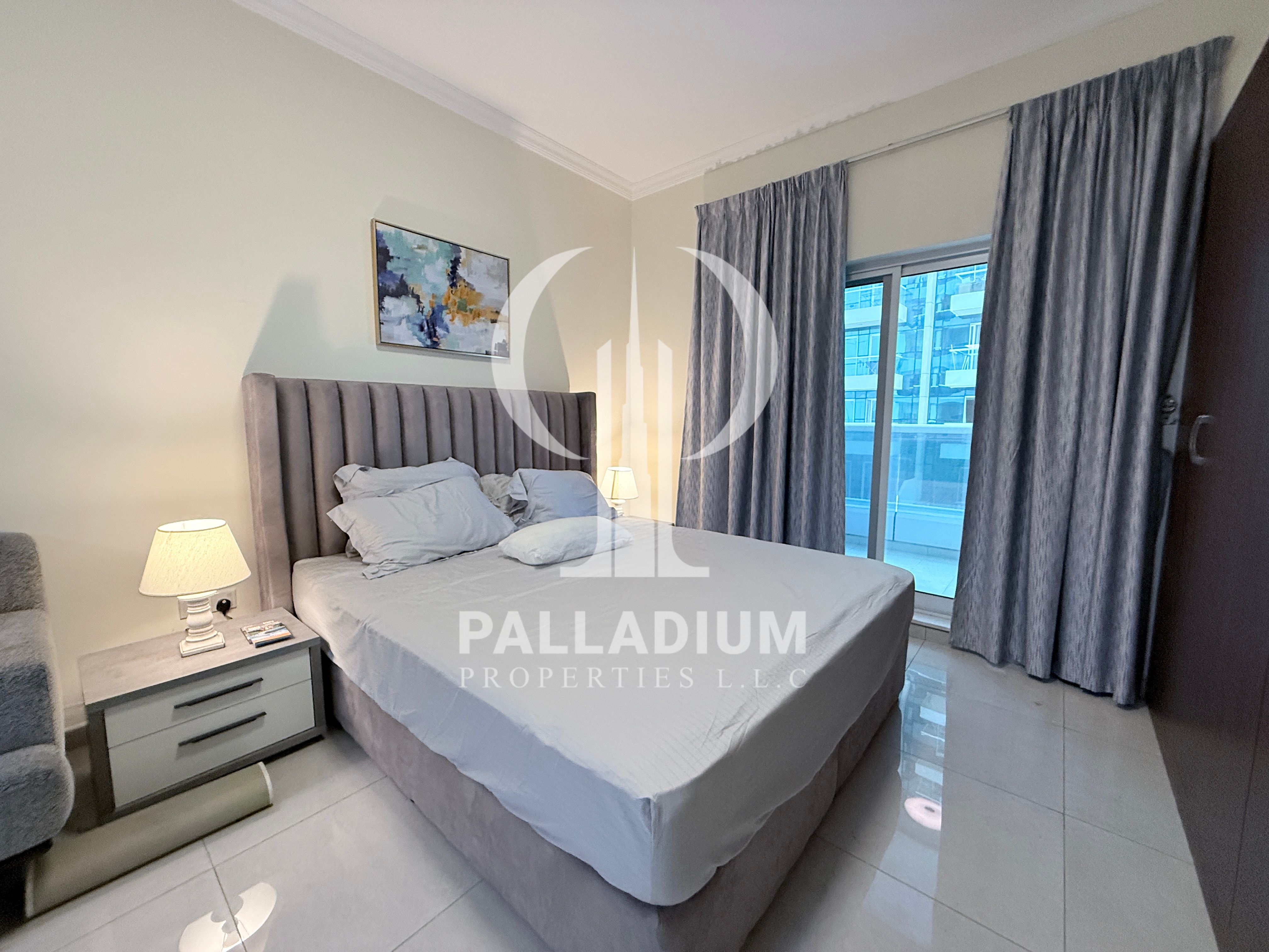 Spacious || Prime Location