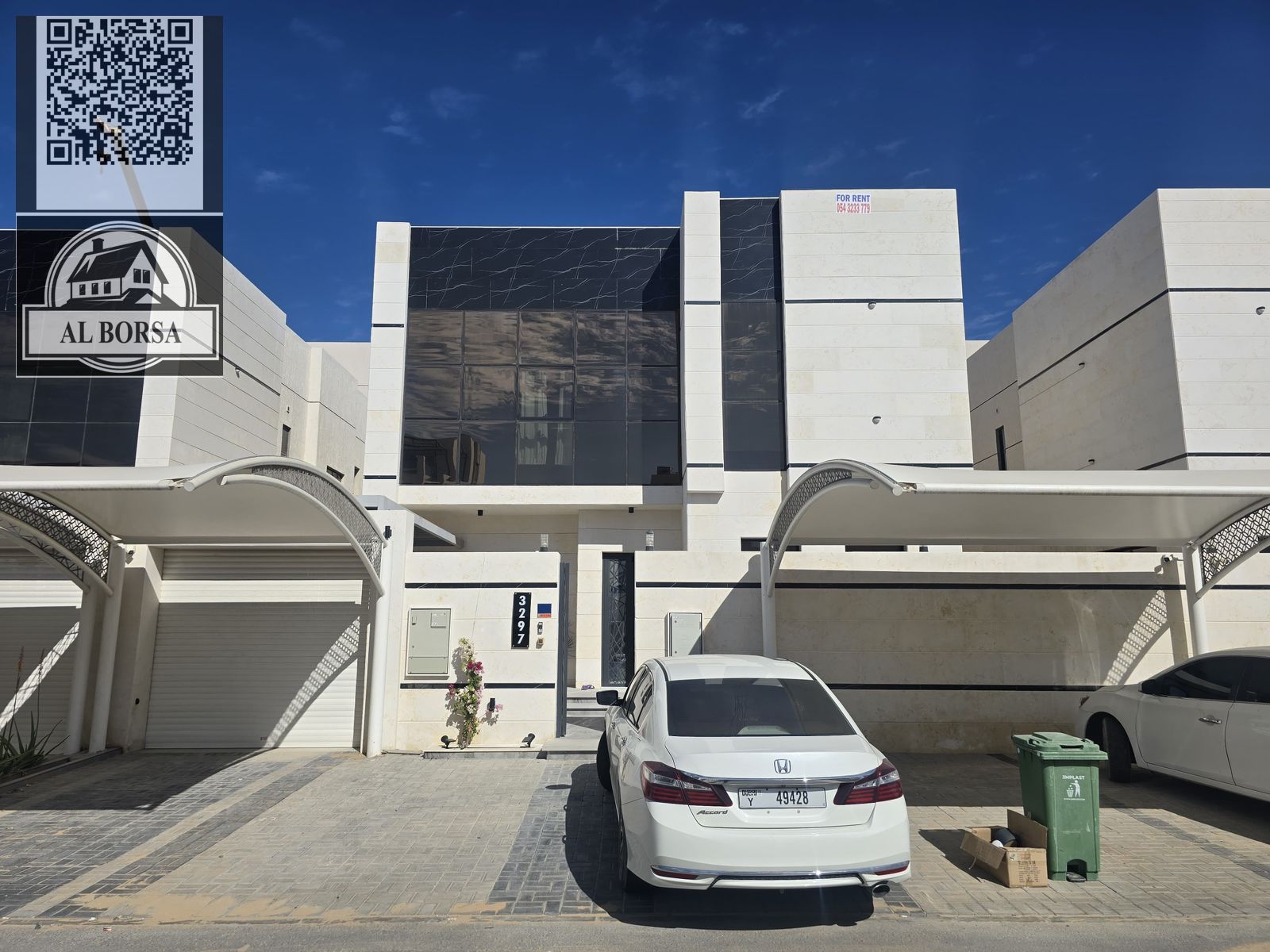 Villa for rent in Al Bahia - Ajman. 5 master bedrooms + living room + majlis + luxury kitchen + maid's room, ready to move in immediately.