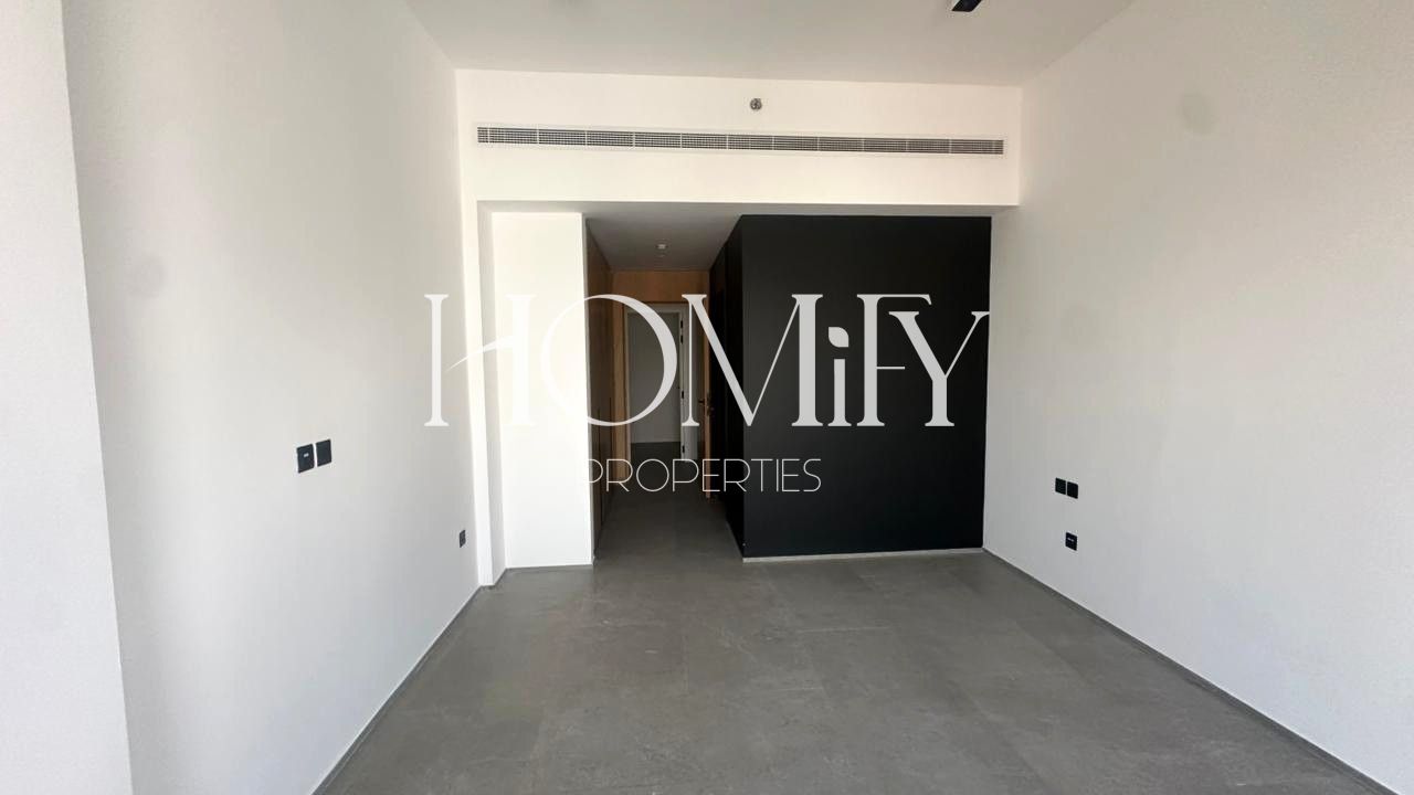 Best Deal | Vacant | Spacious 2 BHK