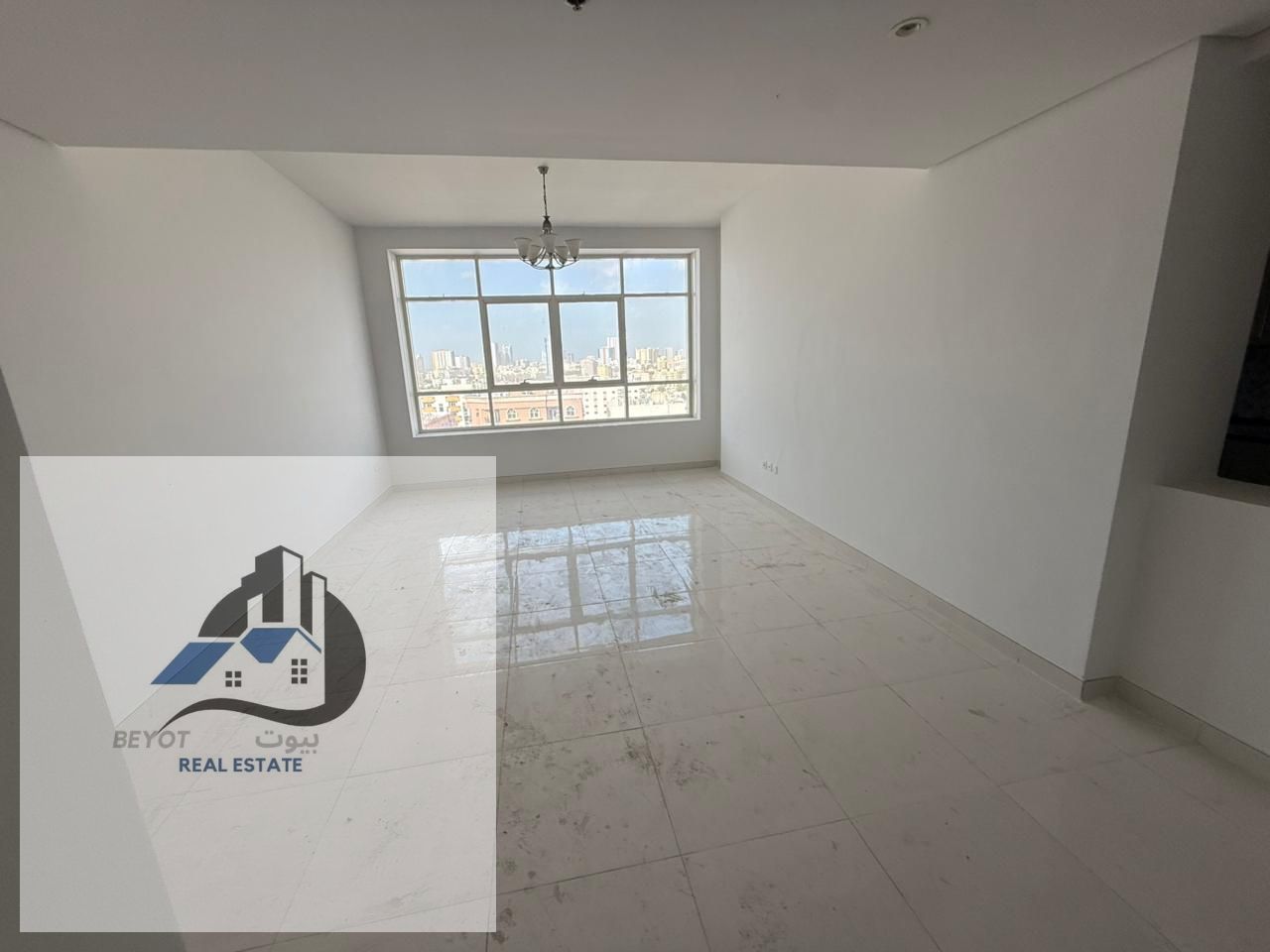 For Rent – 2-Bedroom Apartment with Spacious Living Room Location: Khalifa Main Street – Al Rashidiya 3 Finishing: Excellent Bathrooms: 2