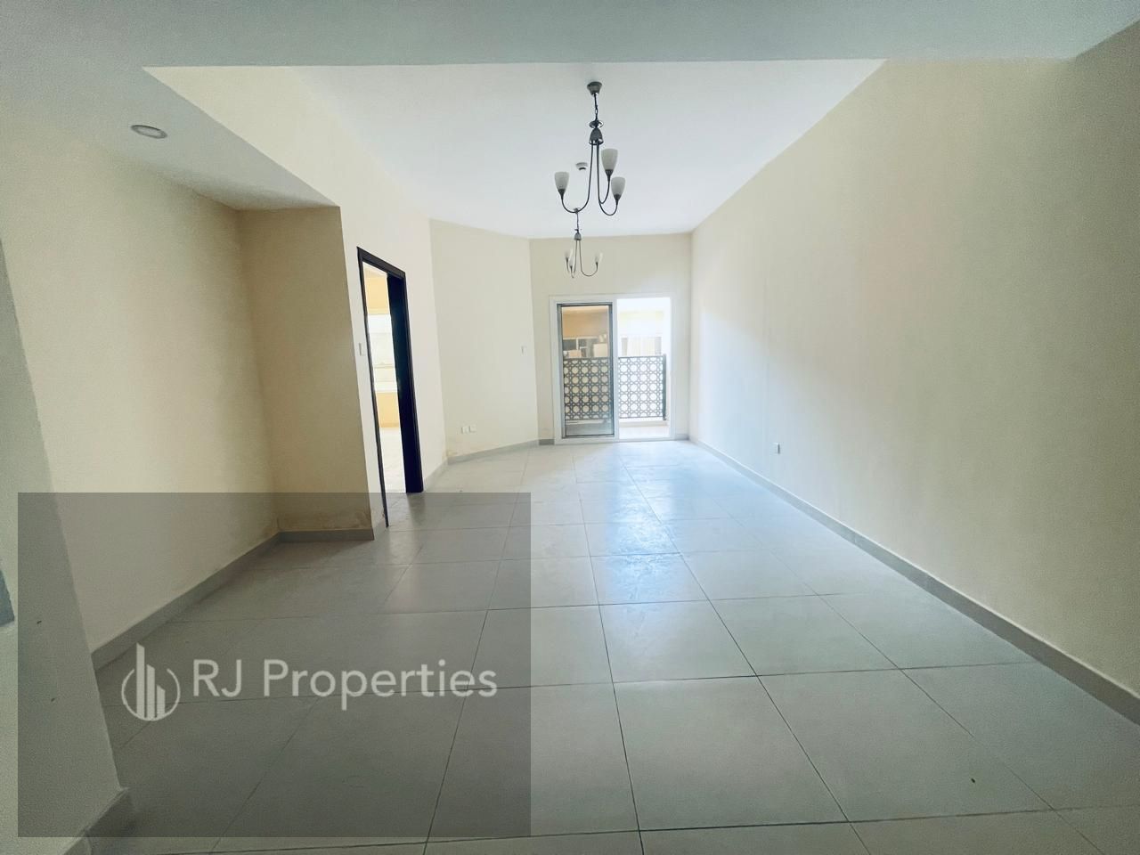 Like Brand New Building With Balcony Open View Spacious Appartment