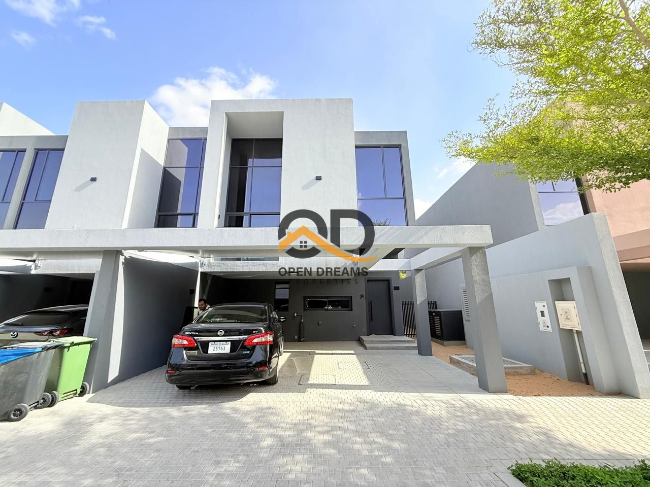 Corner unit luxurious 3bhk townhouse ||Robinia Massar