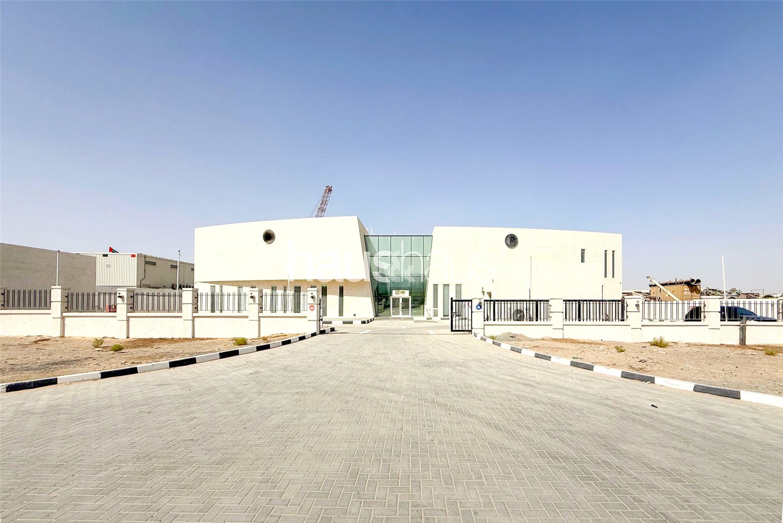 Prime Location | Modern Fit Out | Auto Ready