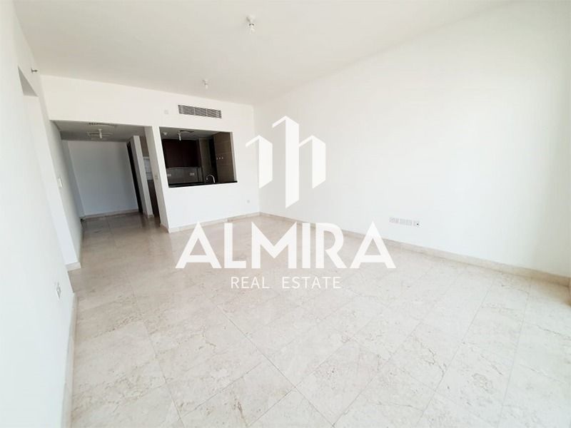 High Floor | Well Maintained | Spacious Layout