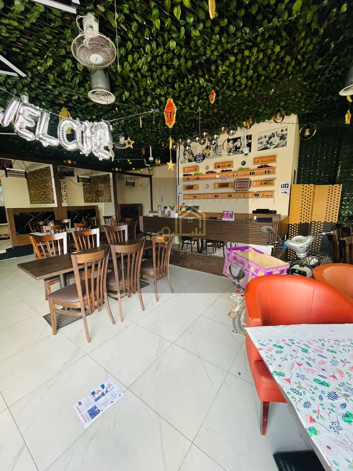 **GREAT DEAL**LARGE SHOP FOR RENT IN AL QUSAIS